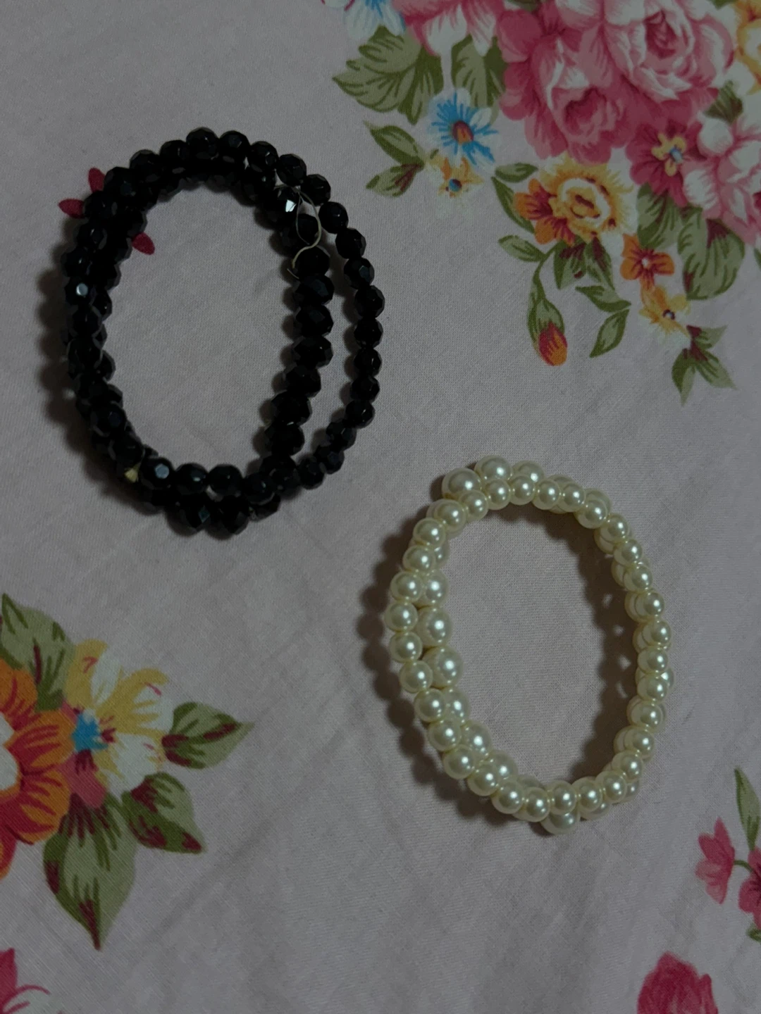 Pearl and Black Beaded Bracelets - Set of 4 - photo 3