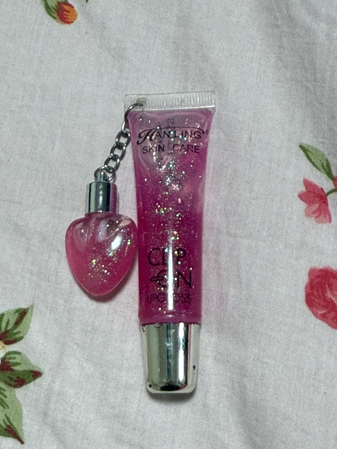 Hanling Skin Care Clip-On Lip Gloss with Heart Charm - photo 2