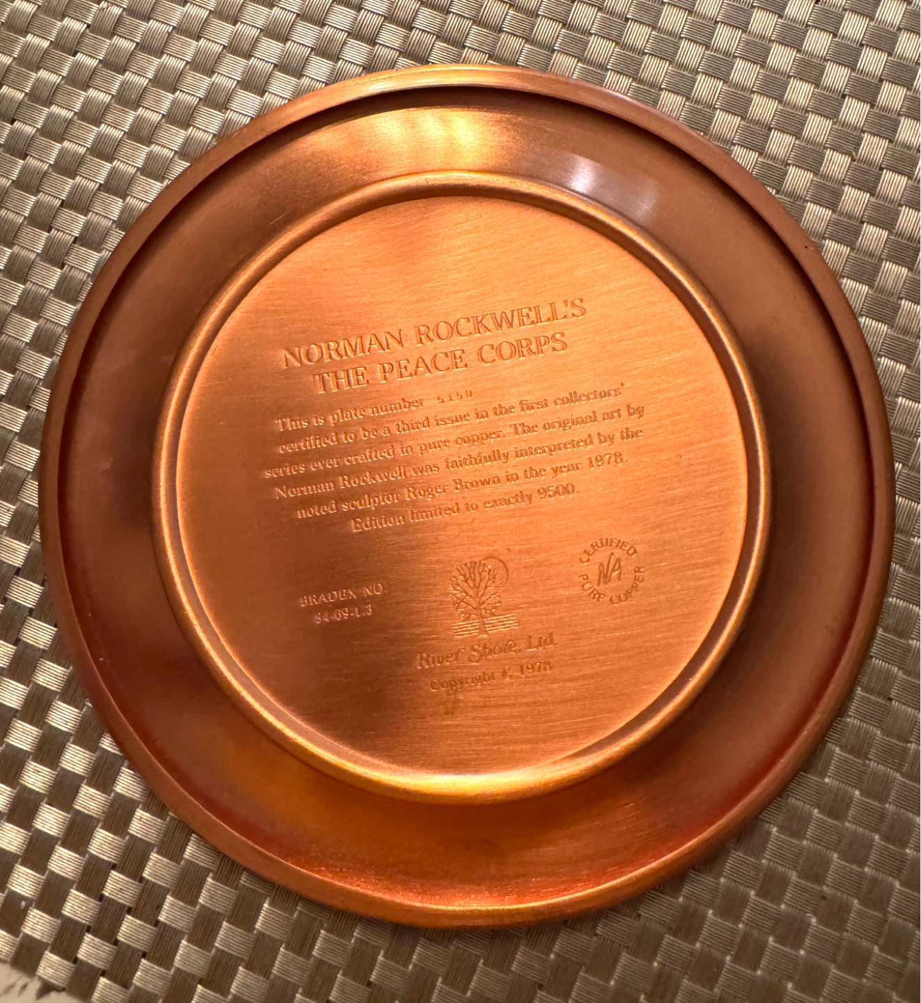 Norman Rockwell "The Peace Corps" Copper Collector Plate - photo 2