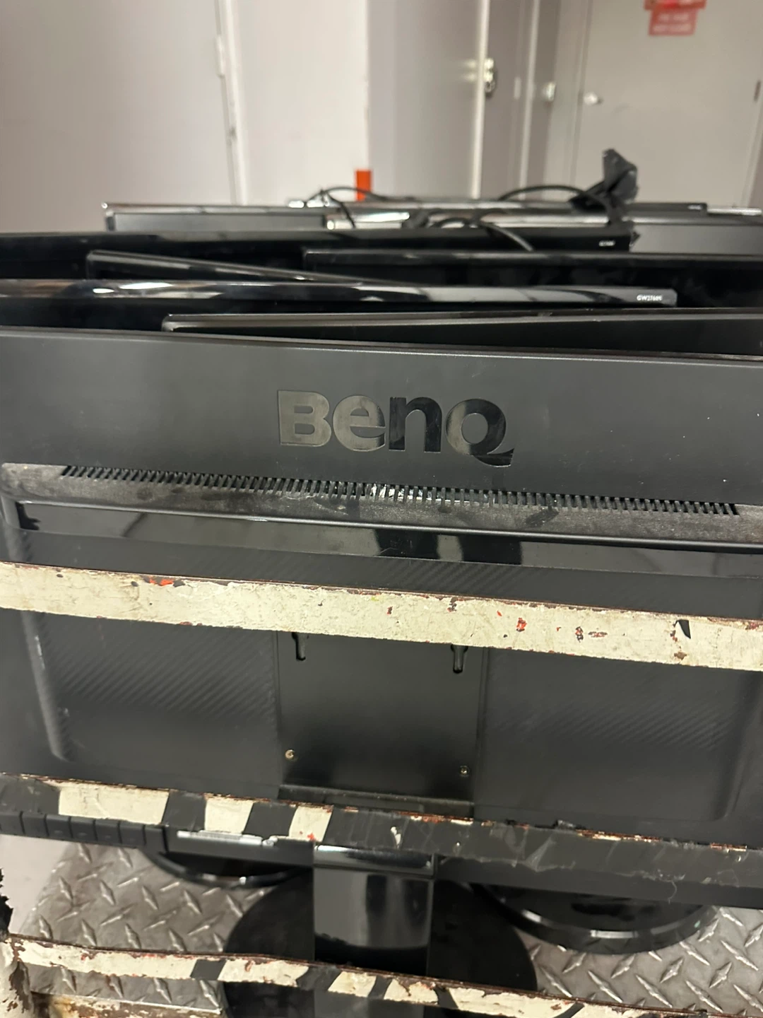 Bundle of BenQ and AOC Monitors - photo 4