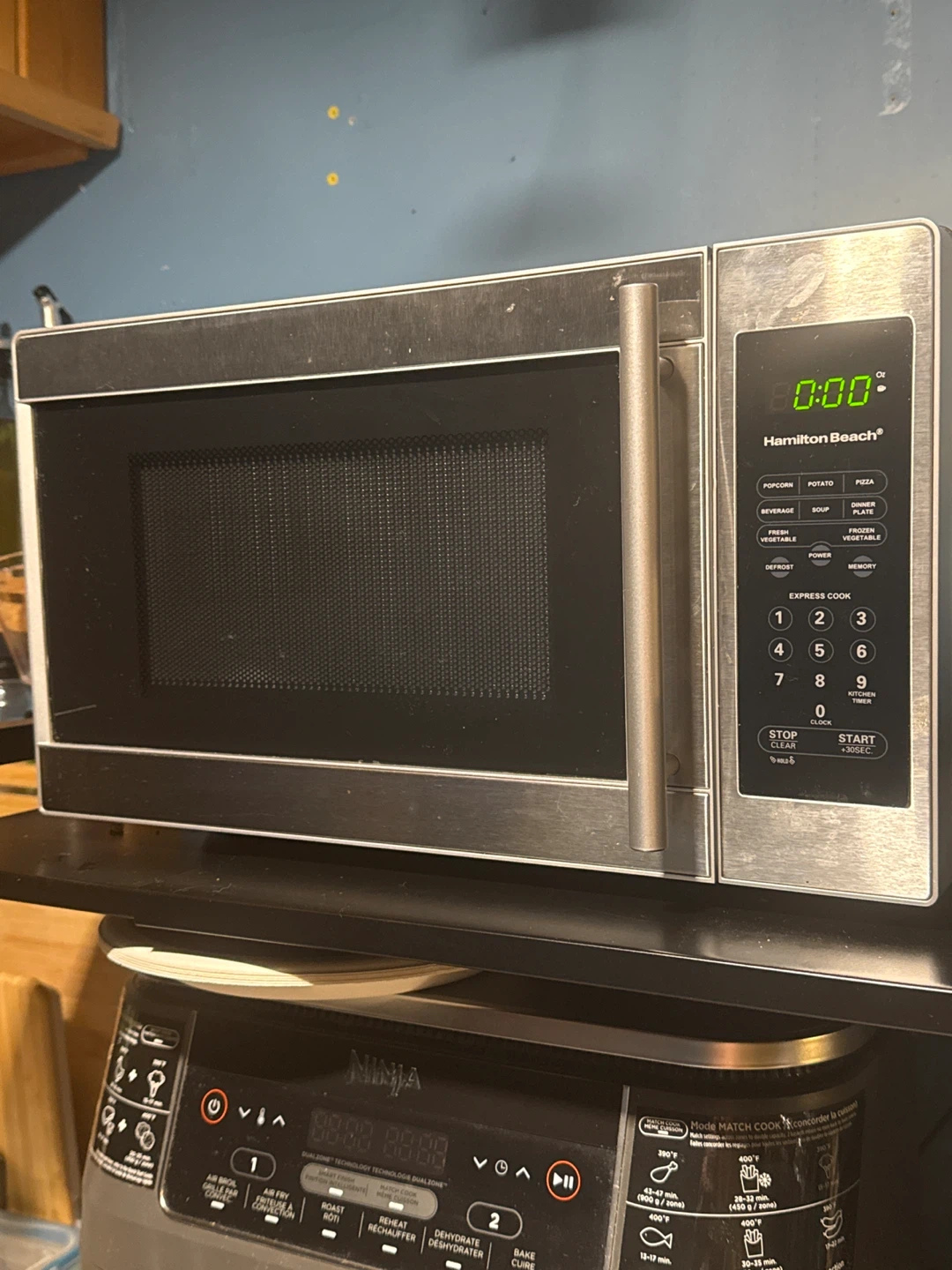 Hamilton Beach Microwave Oven