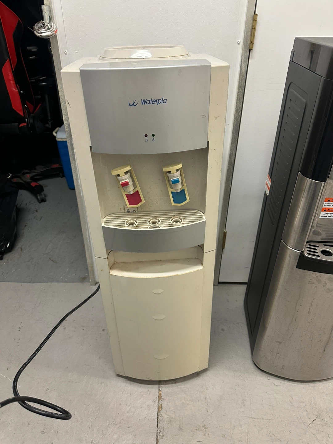 Water dispensers - photo 3
