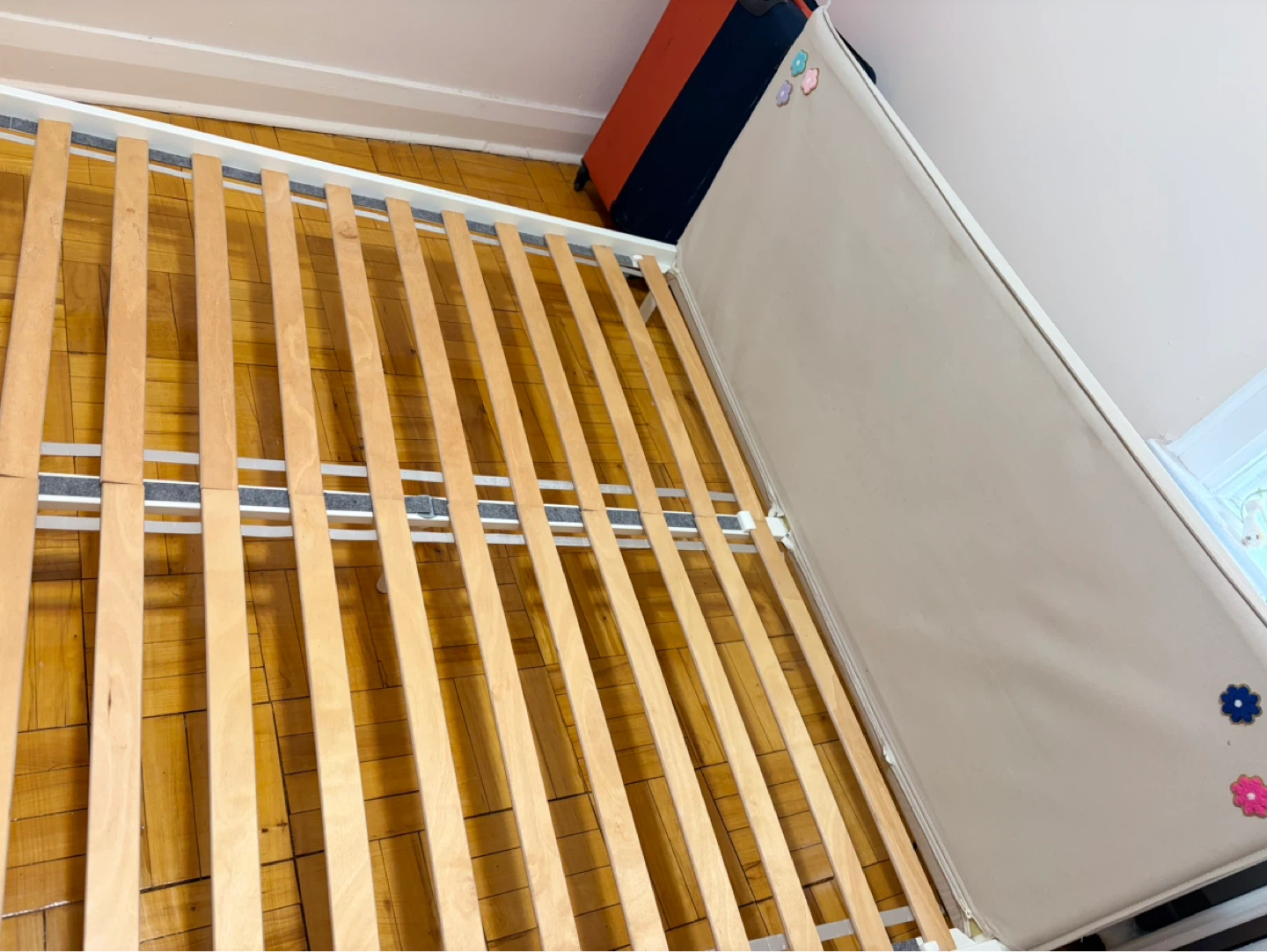 Queen Size bed - photo 2