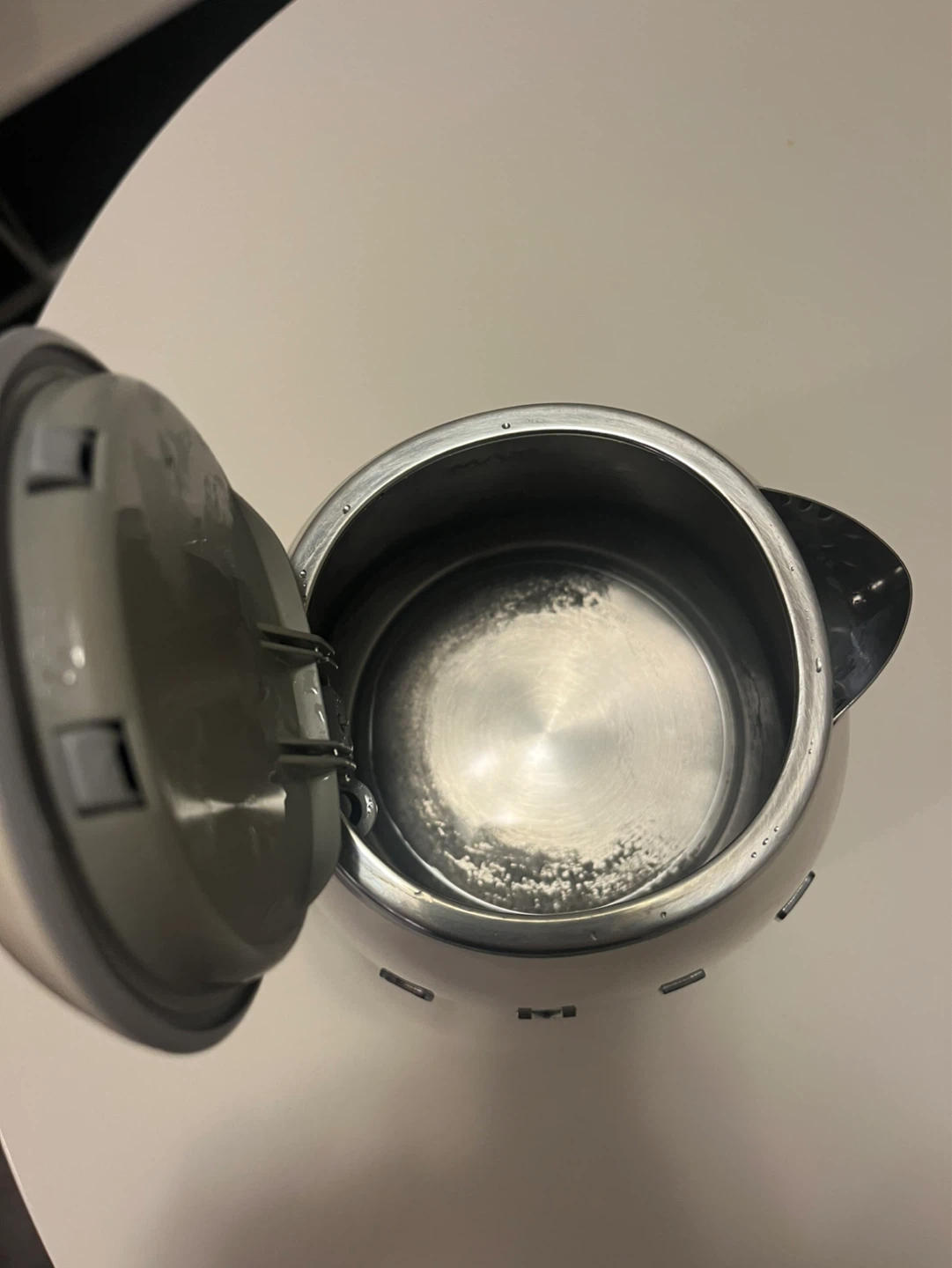 Smeg Mini Electric Kettle 0.8L (Cream) - photo 4
