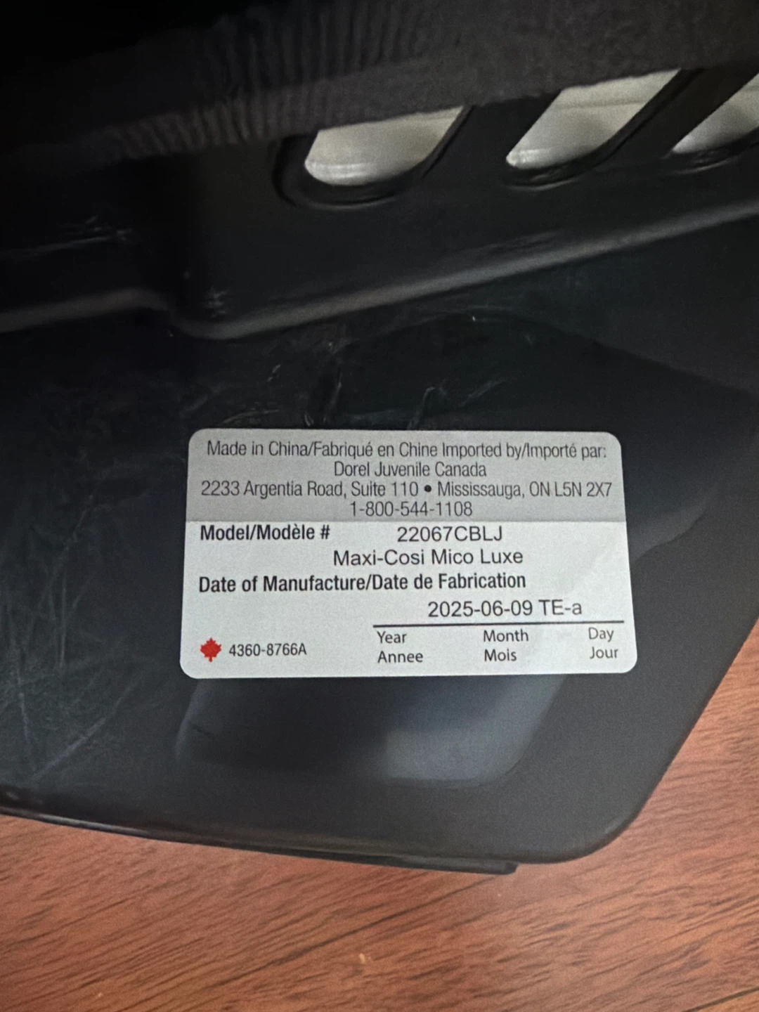 New 2025 Maxi-Cosi Mico Luxe Infant Car Seat and Base - photo 3