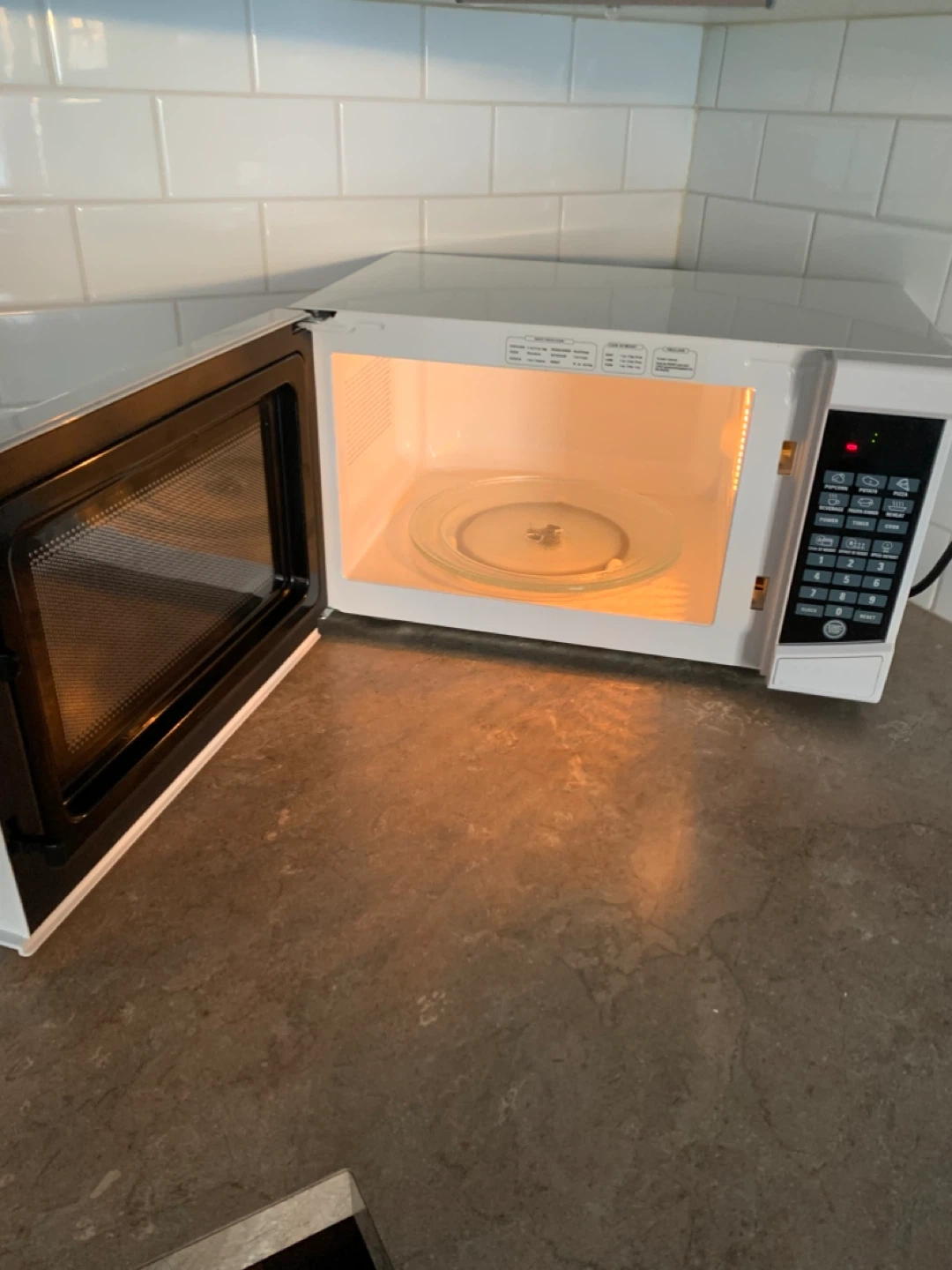 RCA White Microwave - photo 3