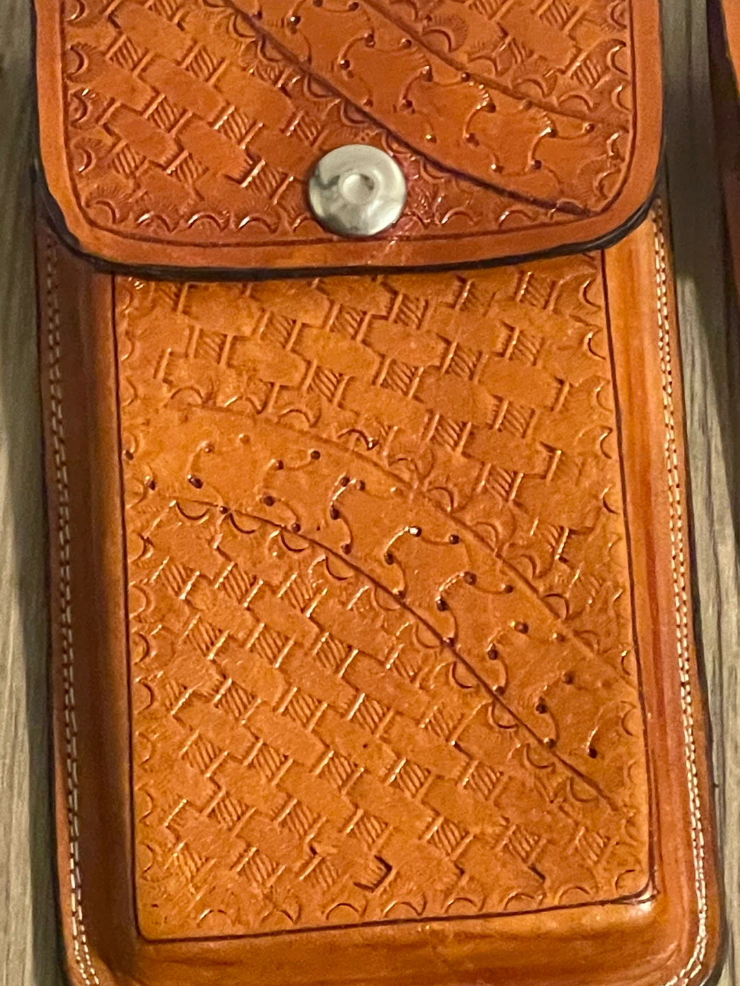 Hand-Tooled Leather Cell Phone Pouch - photo 2