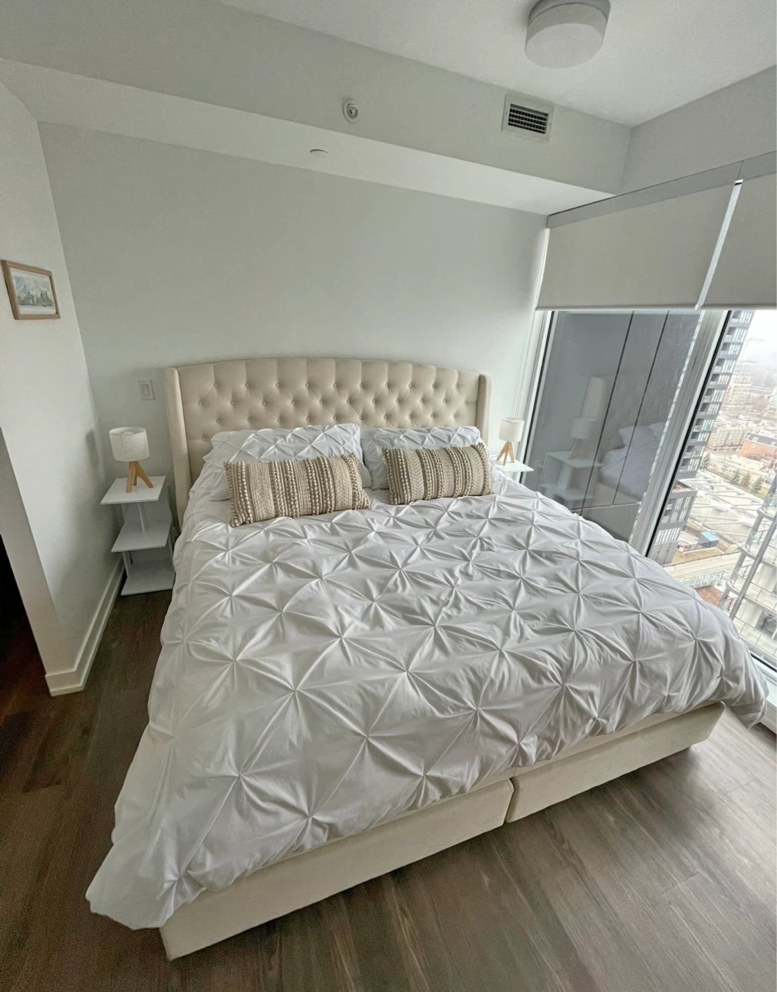 Structube RAVEL King-Size Bed and mattress
