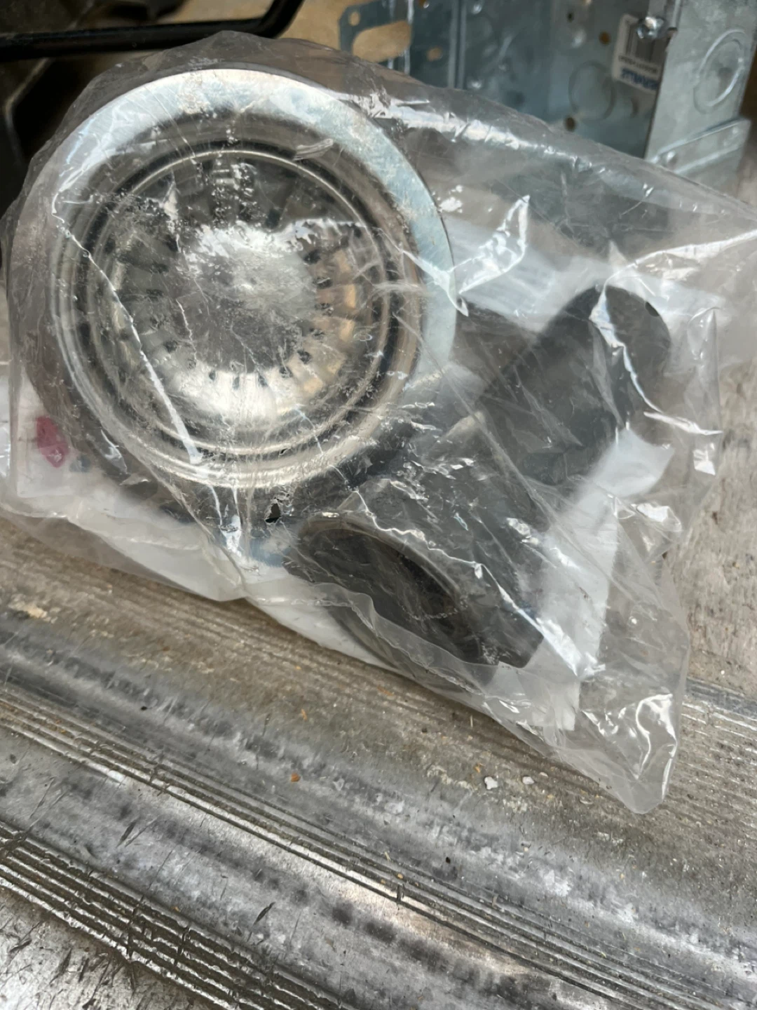 Kindred #1135 Strainer Assembly - photo 2