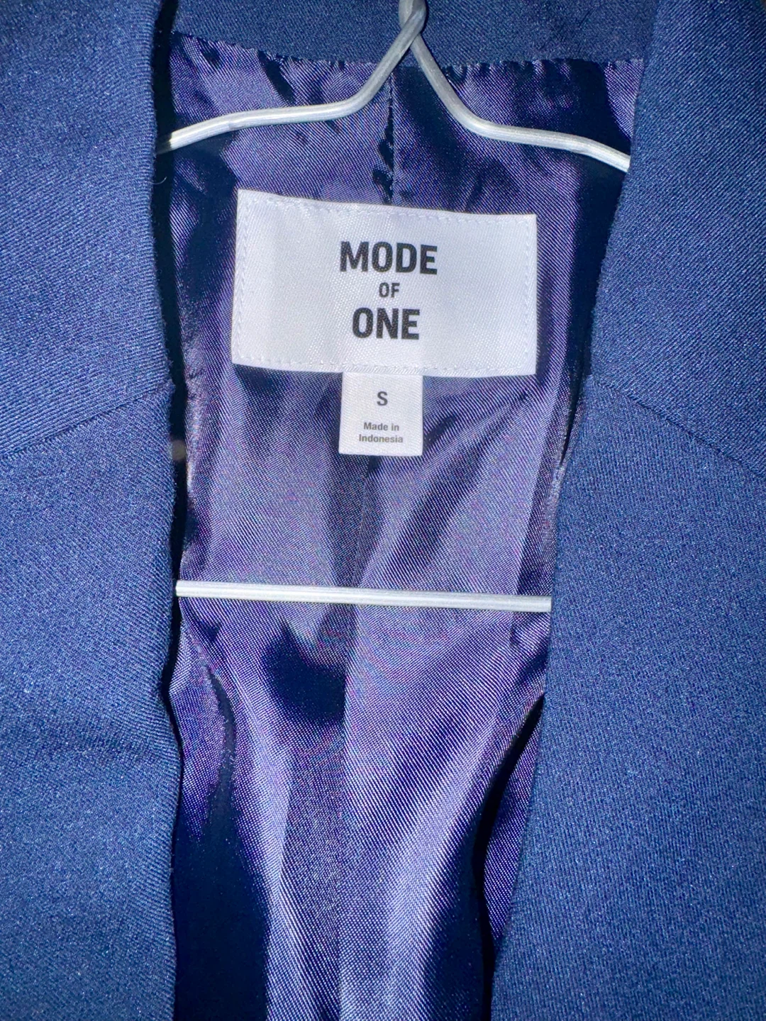 Navy Blue Blazer (Men’s) - photo 4