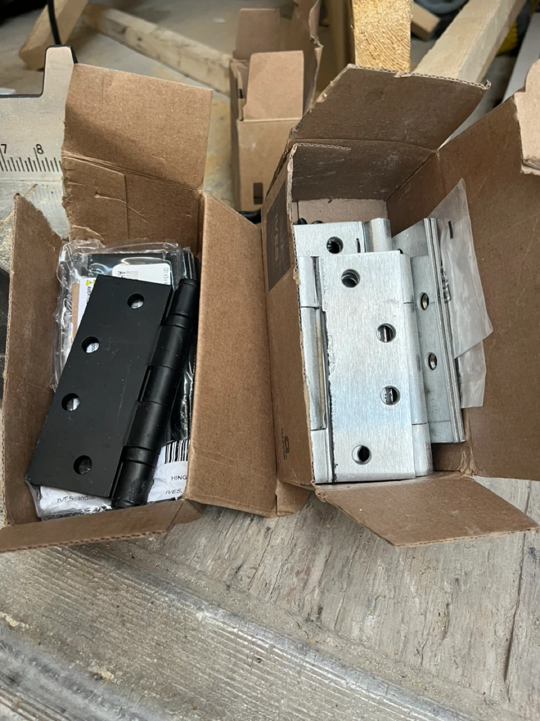 Ives Hinges - 3-Hole Steel and Black
