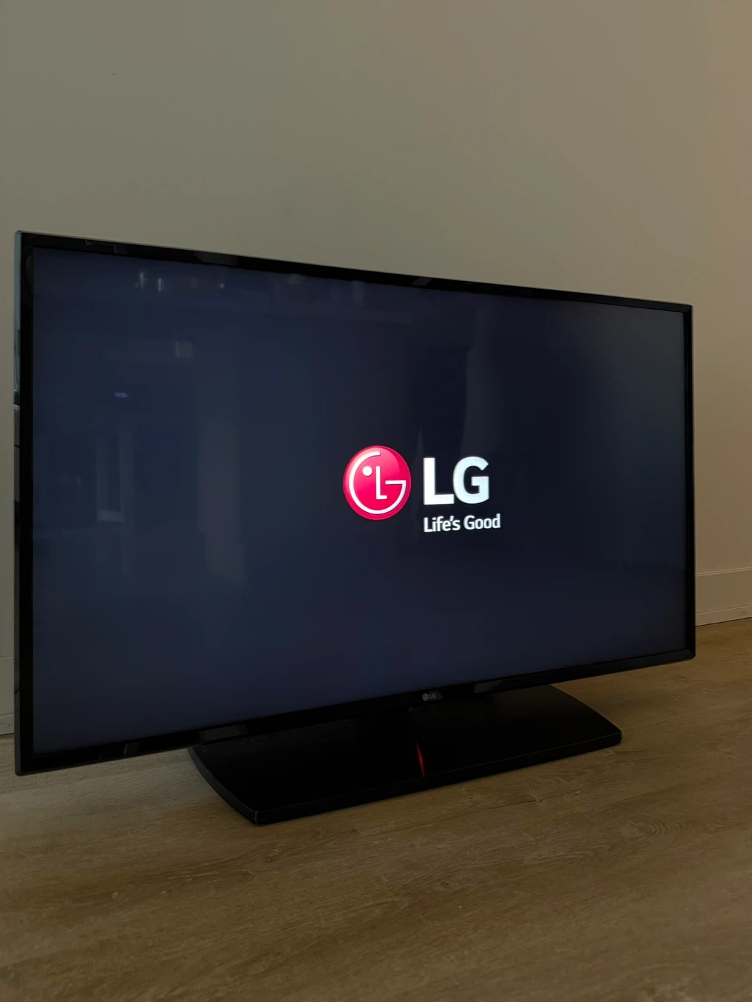 📺 LG TVs | Decluttering Sale - photo 2