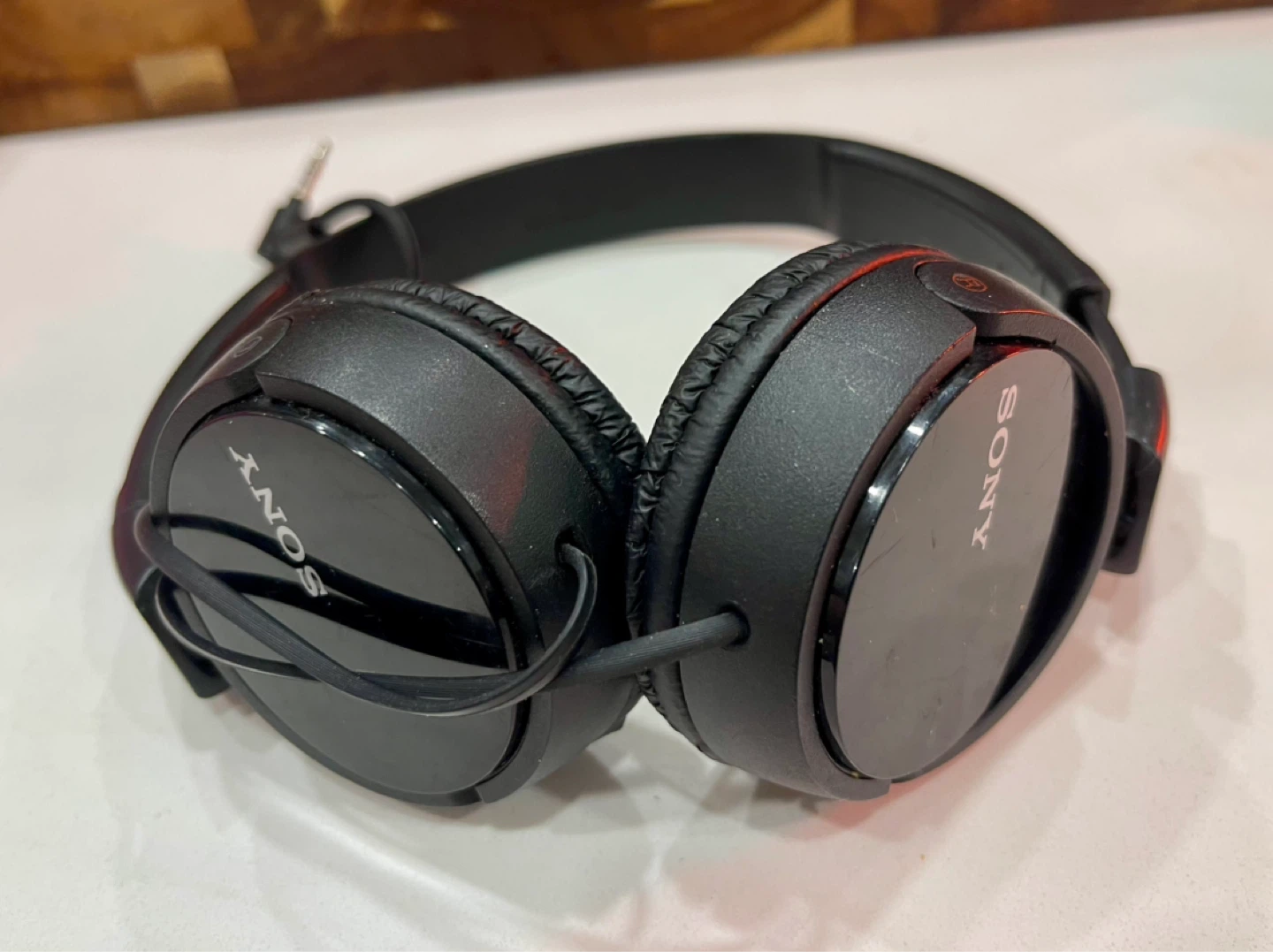 Sony Black Over-Ear Headphones - photo 2