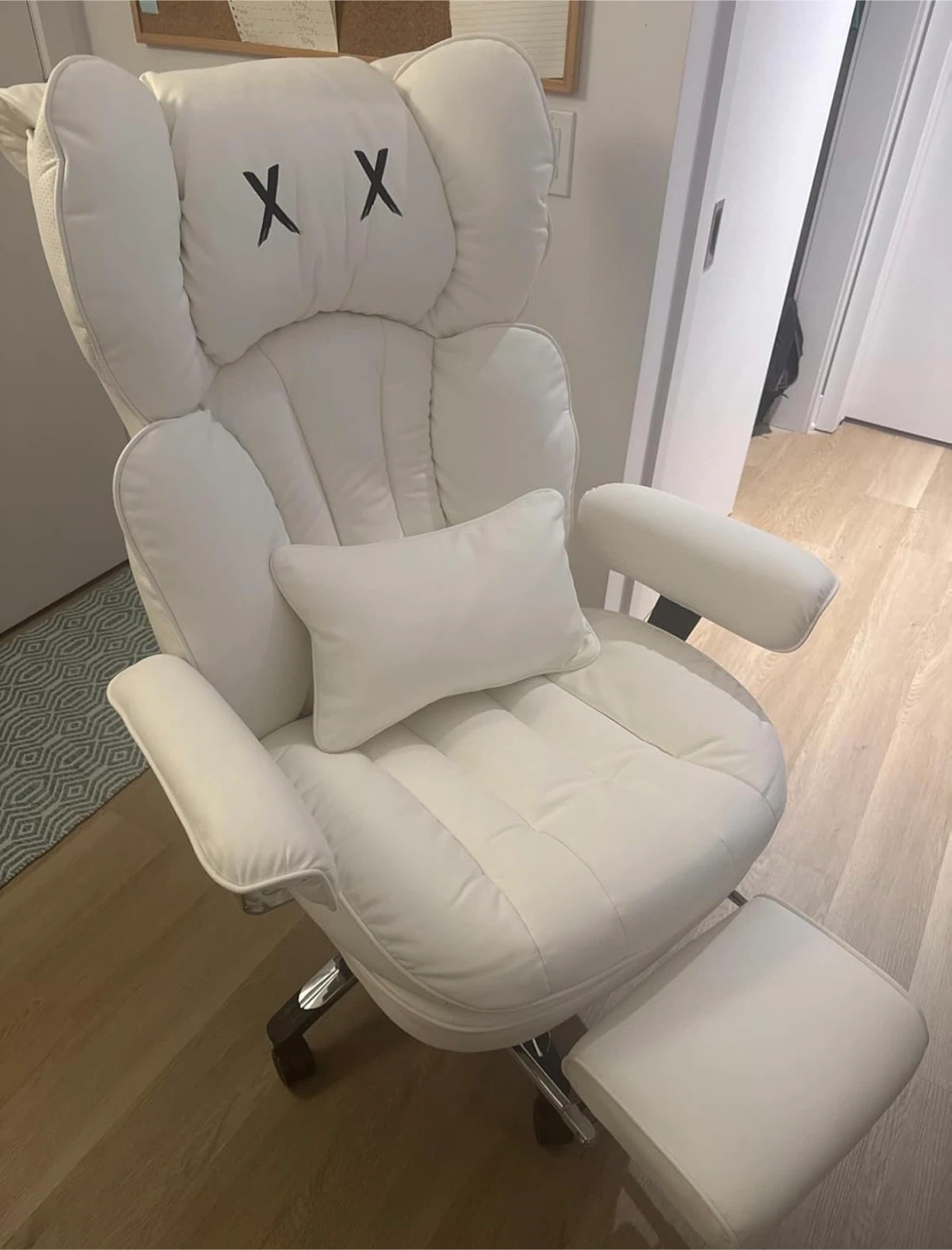 Chair - photo 2