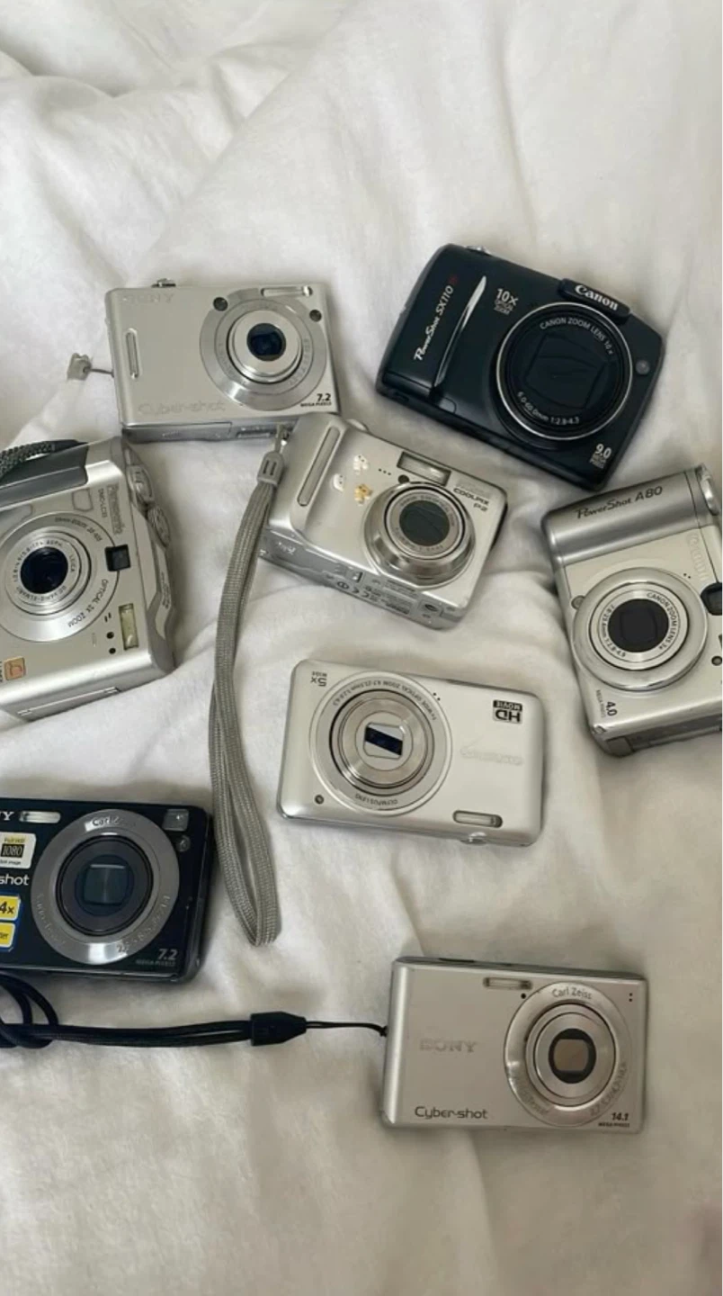 Buying Cameras that you dont use anymore😁😁 - photo 2