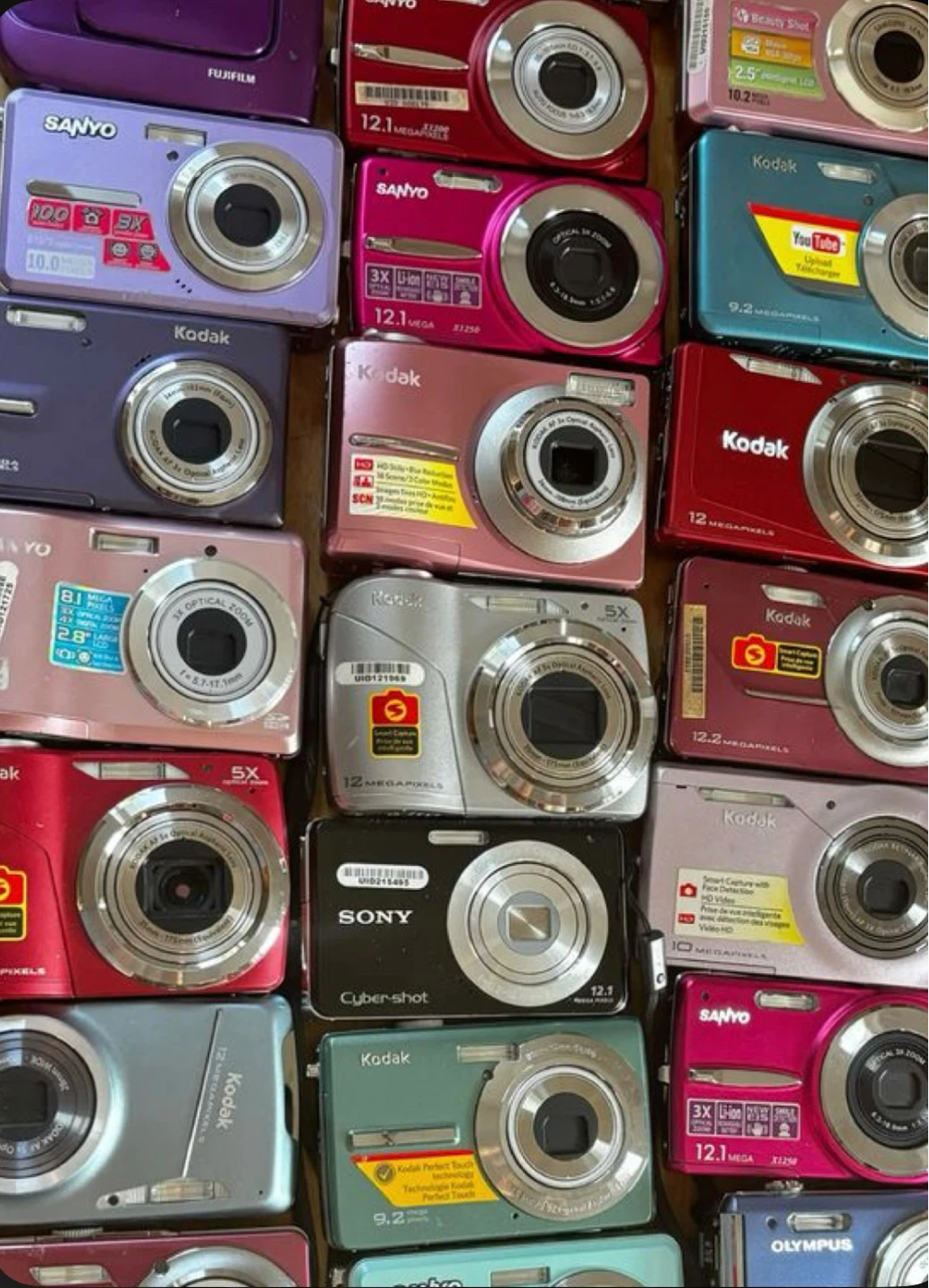 Buying Cameras that you dont use anymore😁😁 - photo 3