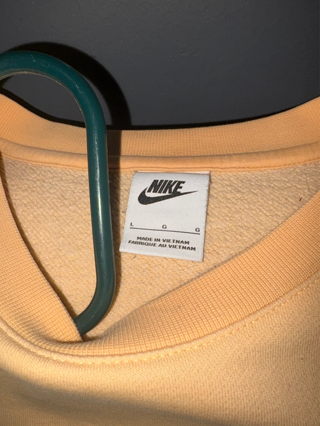 Nike men’s sweatshirt peach - photo 3