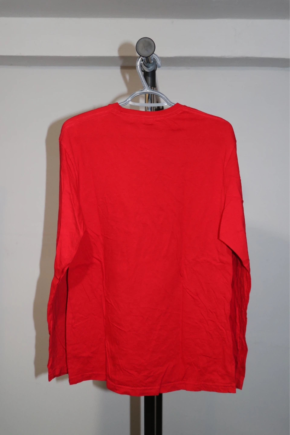 Red T-shirt (Unisex) - photo 2