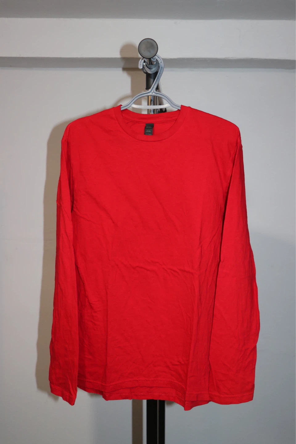 Red T-shirt (Unisex)