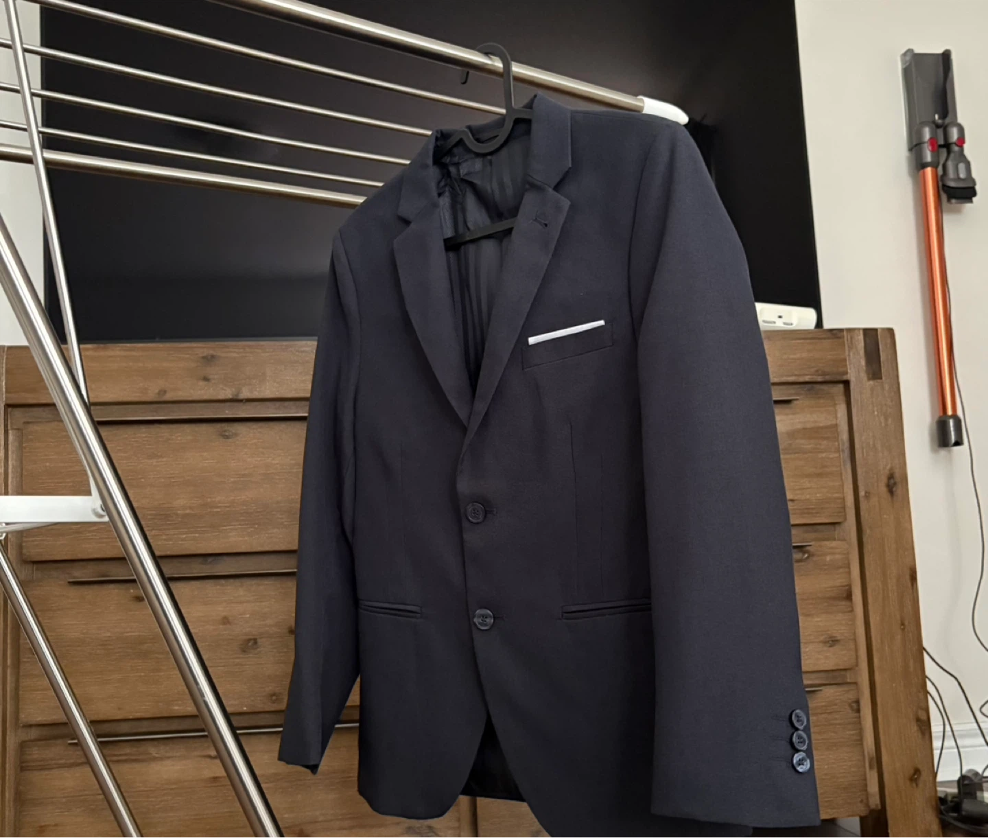 Youth Black Suit - Size 14 - photo 2