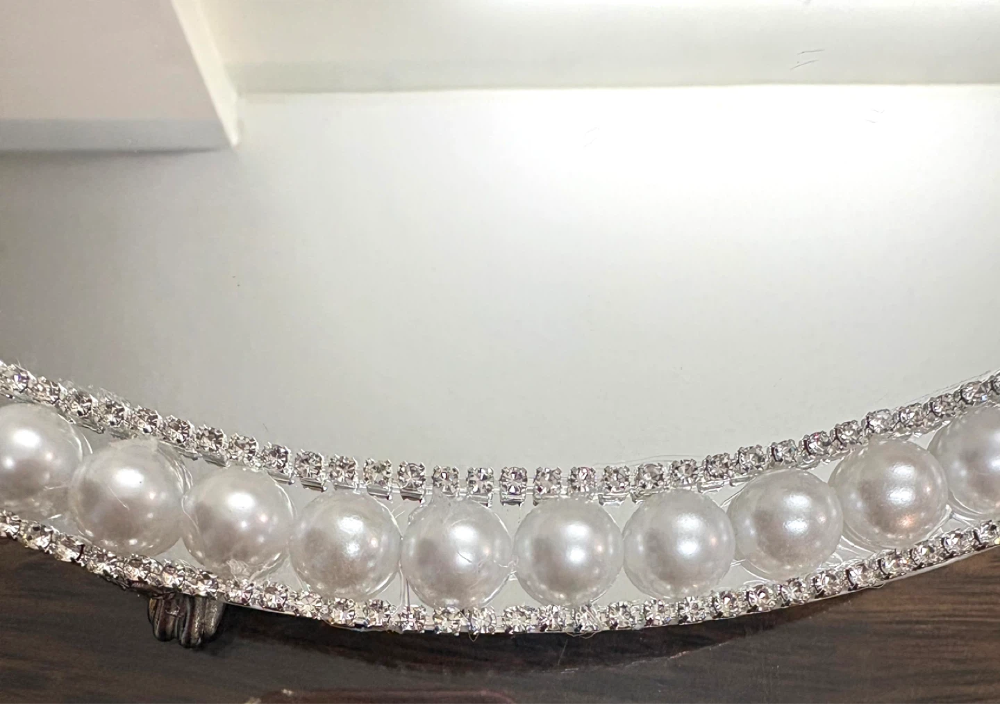 Round Mirror Tray with Faux Pearls & silver rhinestone borders - photo 2