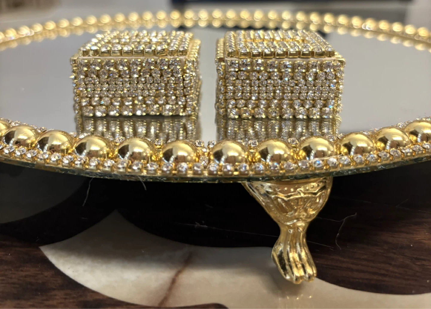 Round Mirror Tray with gold Pearls & gold rhinestone Border - photo 3