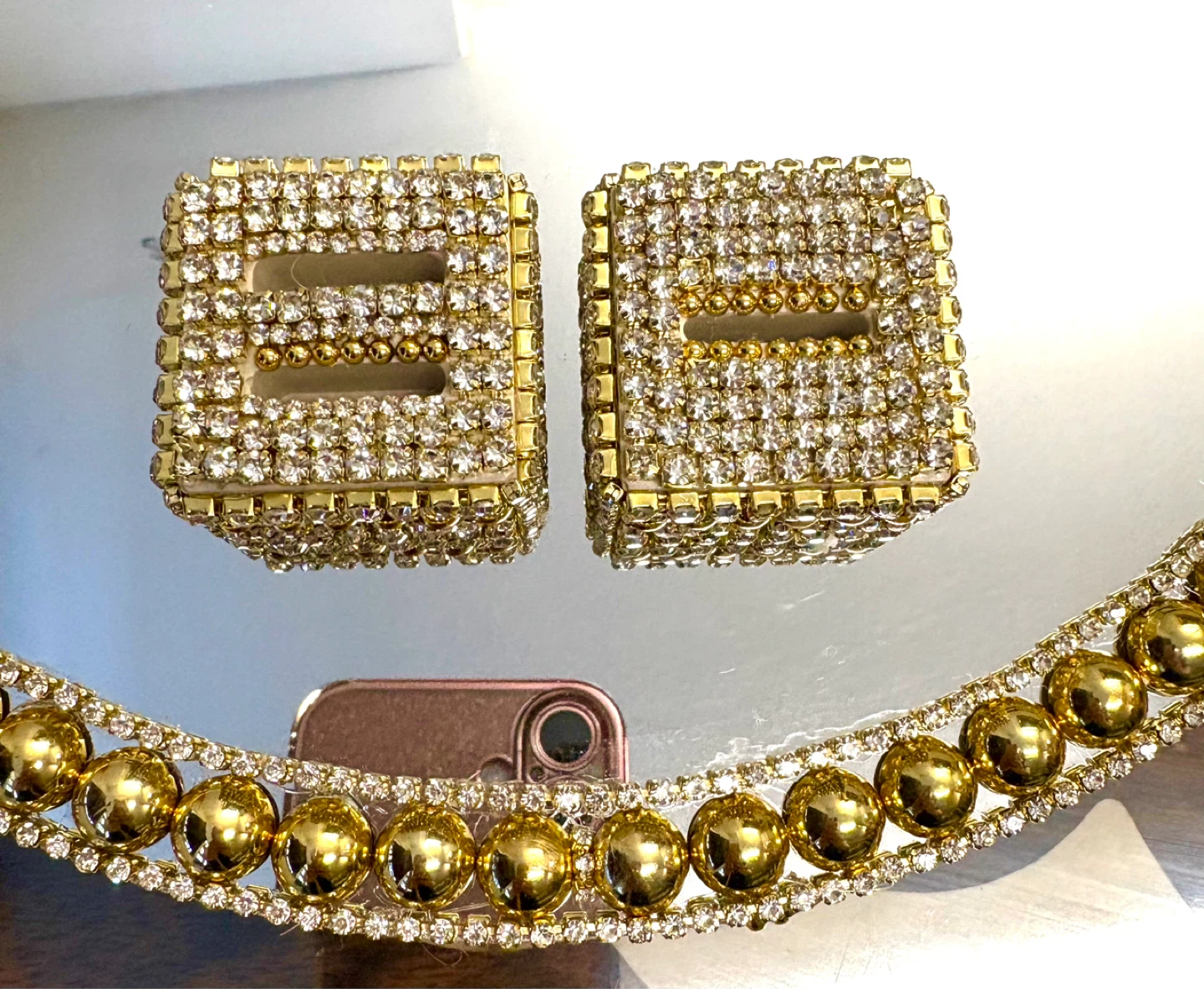 Round Mirror Tray with gold Pearls & gold rhinestone Border - photo 4