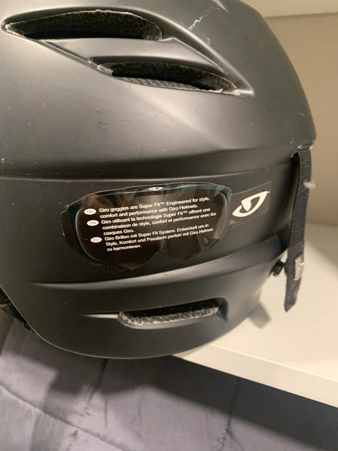 Giro Ski Helmet & goggles - photo 2