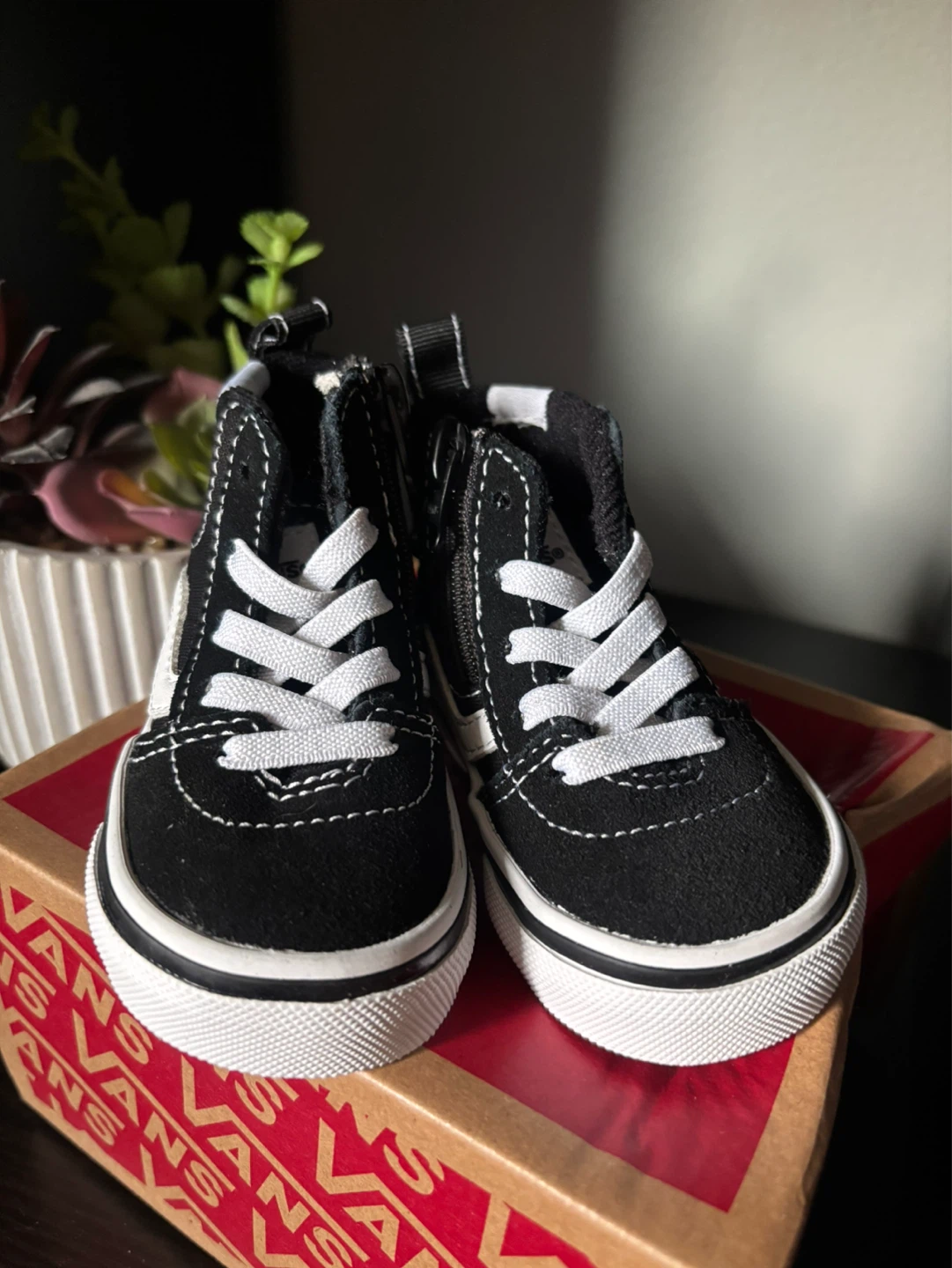 Vans Toddler Ashwood Hi Decon Side Zip Sneakers Size 2.5 Black - photo 4