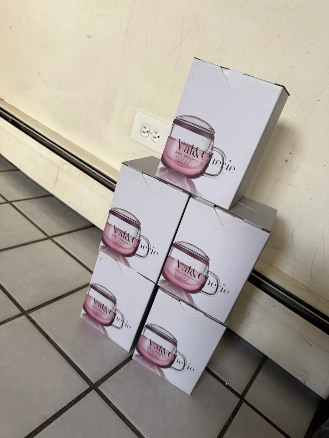 Val&Cherie Infuser Tea Mugs