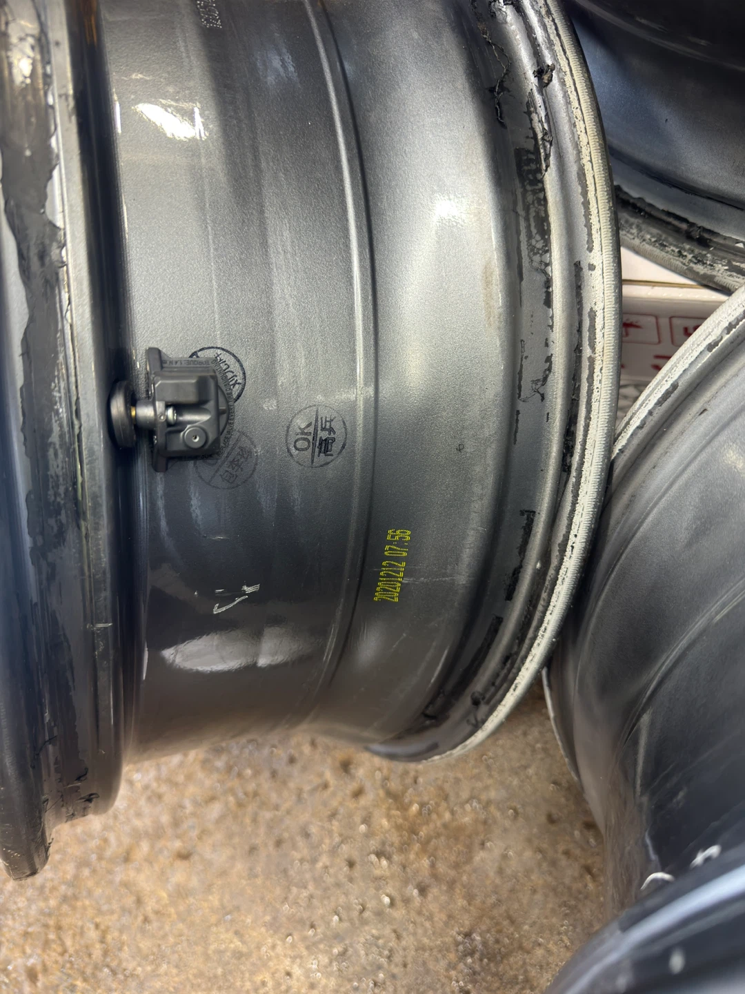 Mazda Alloy Wheels (Set of 4) - photo 4
