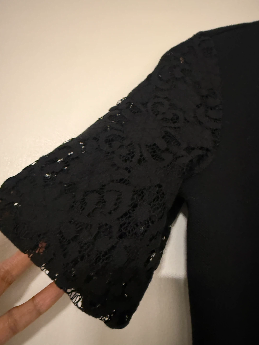 Loft Black Lace Sleeve Top XS - photo 2