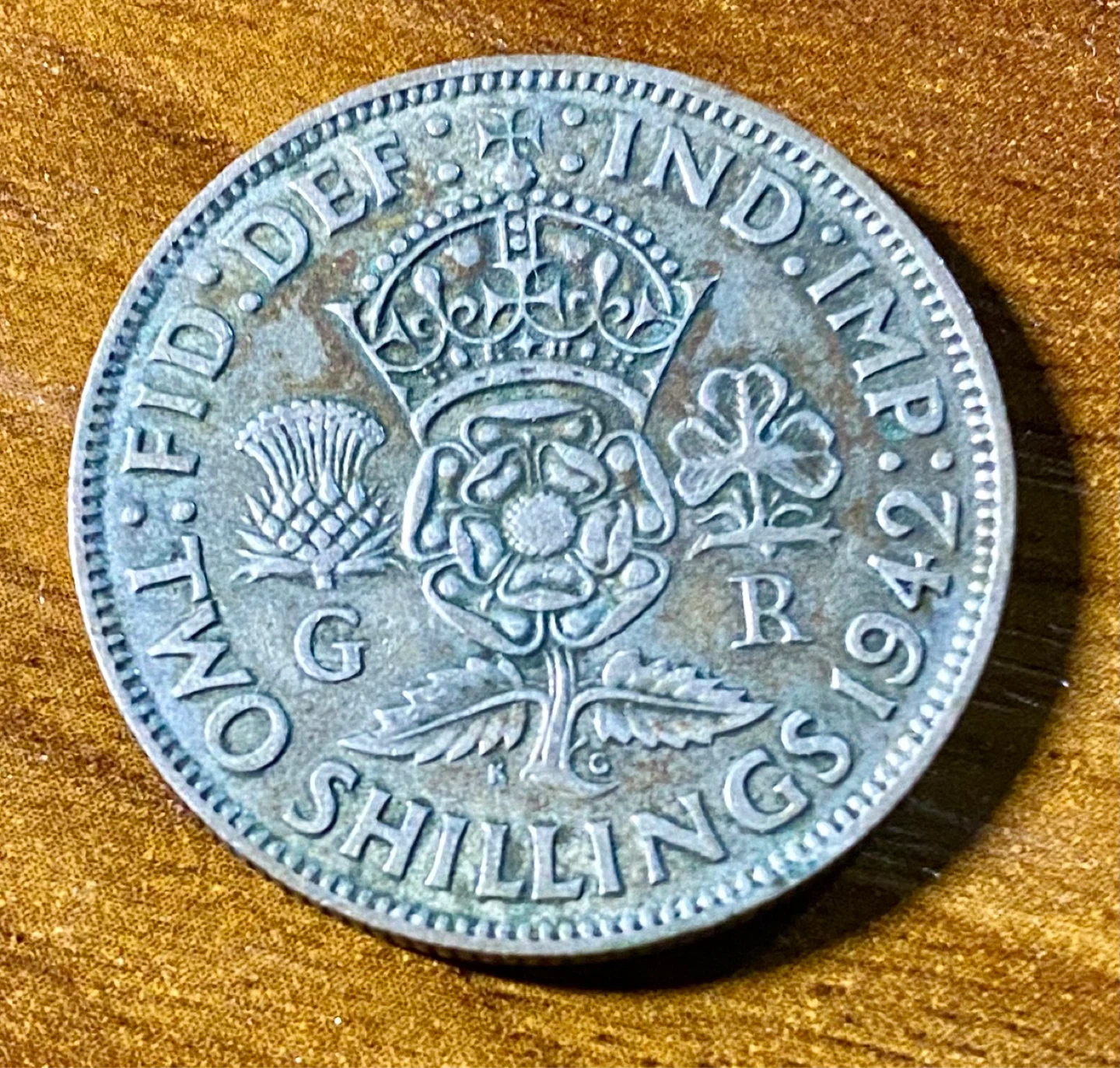 1942 Two Shillings Coin - photo 2