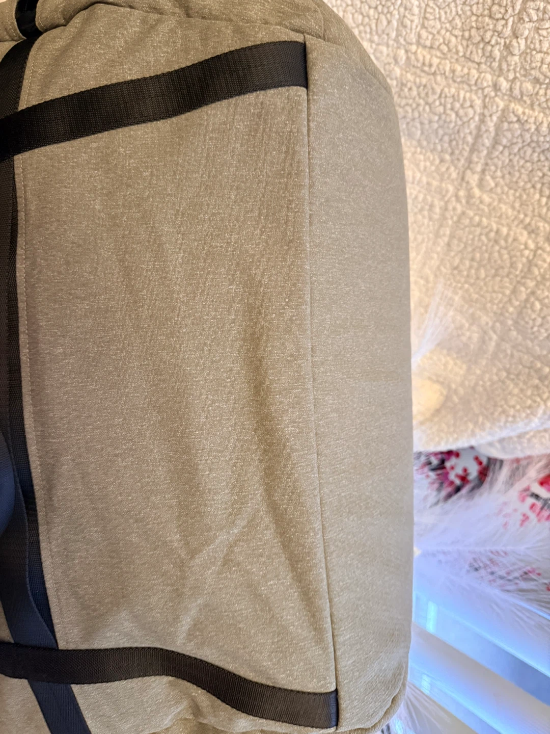 Lululemon Grey Duffel Bag - photo 5