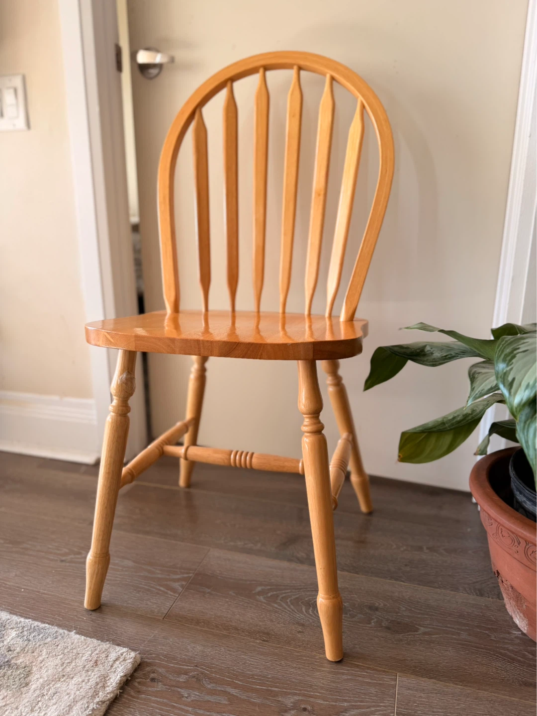 Wooden Kitchen Chair