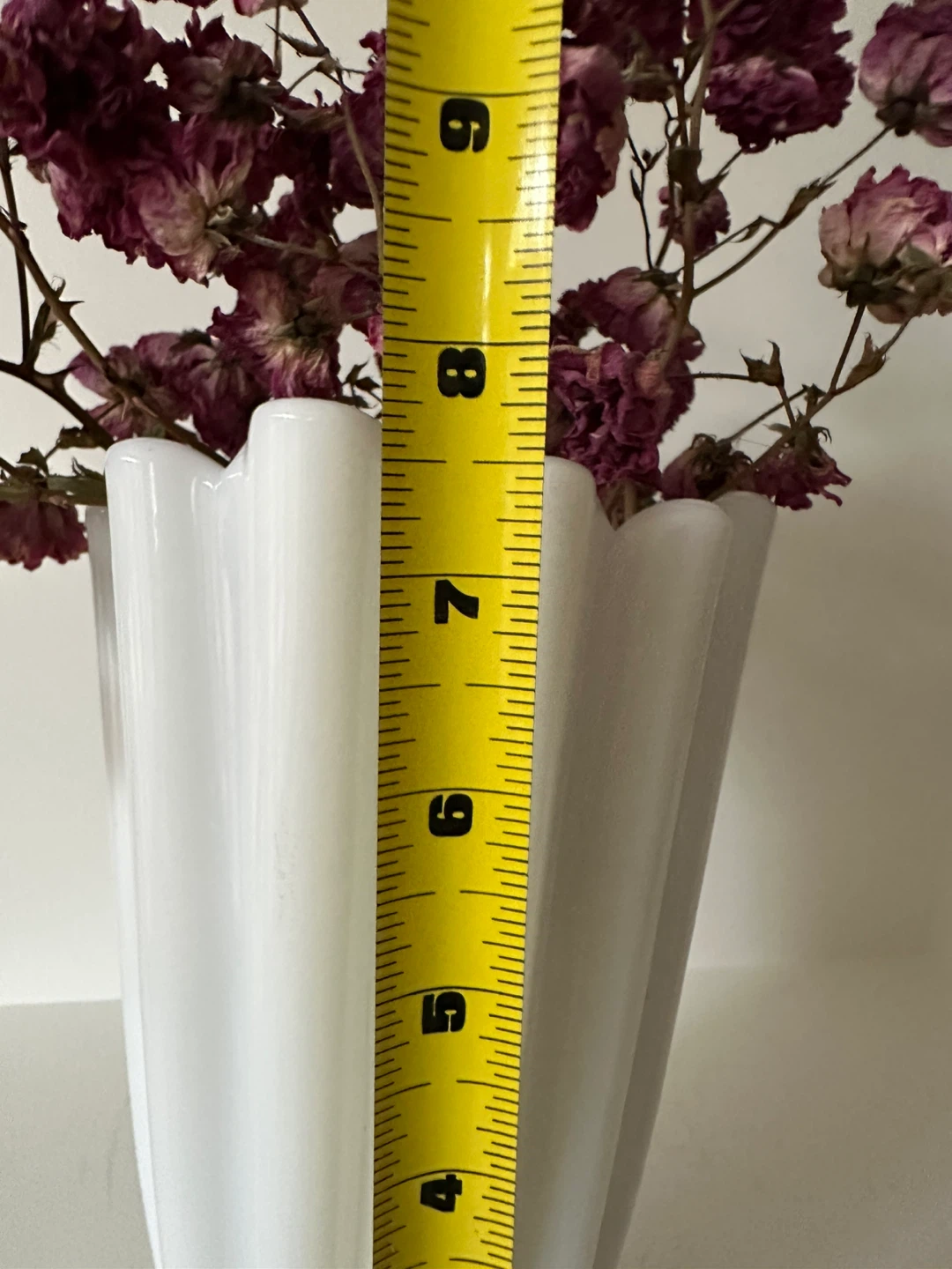White Milk Glass Vase - photo 4