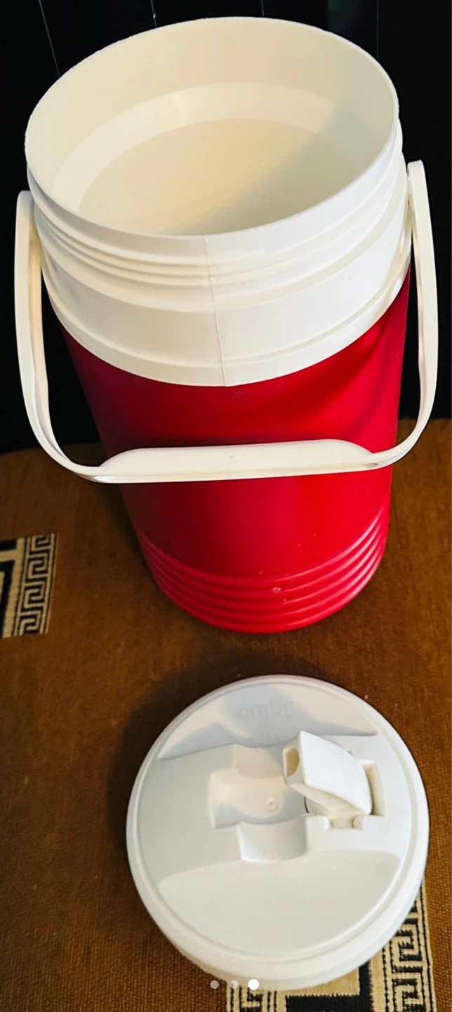Igloo Red and White Water Cooler Jug (3.75Lt) - photo 3