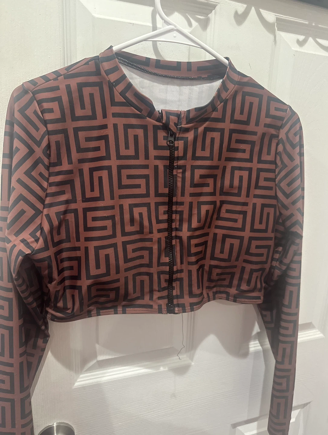 Brown and Black Geometric Print Cropped Zip-Up Jacket