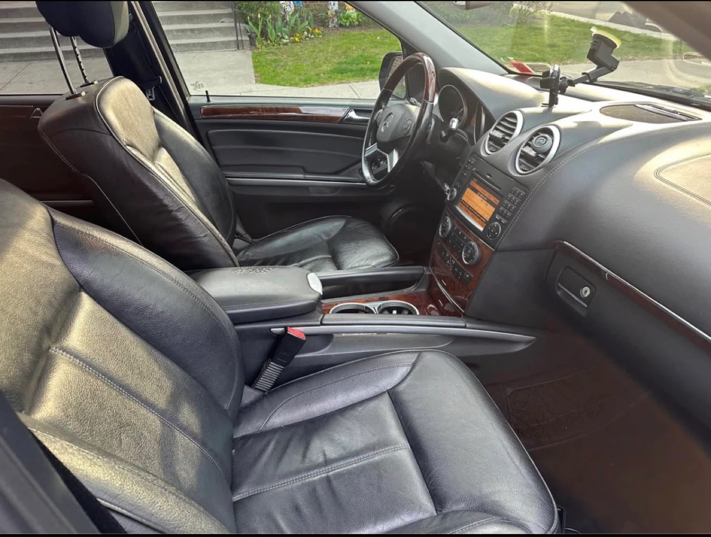 Mercedes-Benz GL-Class SUV - photo 5