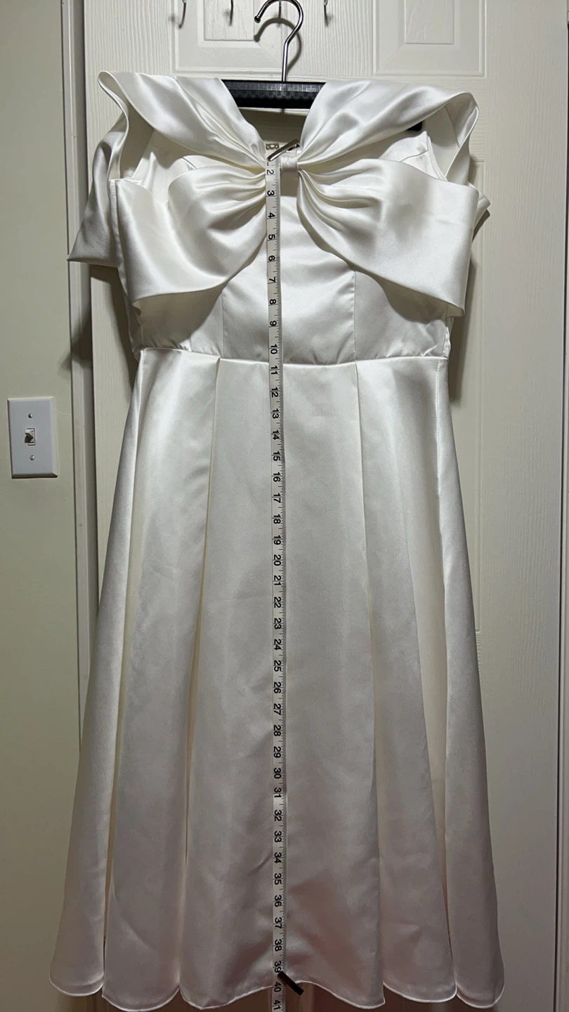 White Satin Bow Dress - photo 3