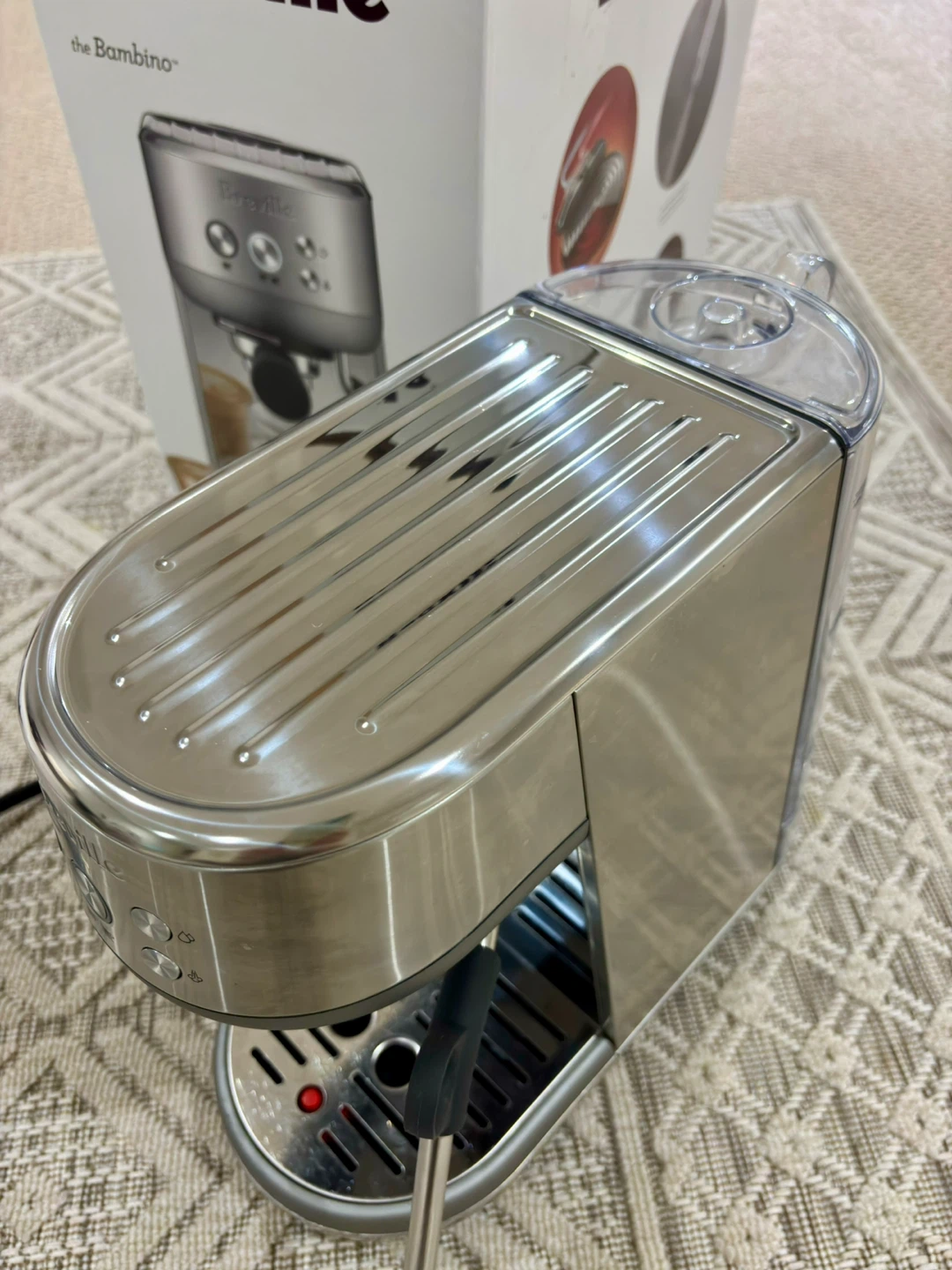 Breville the Bambino Espresso Machine with Auto Milk Frother - photo 5