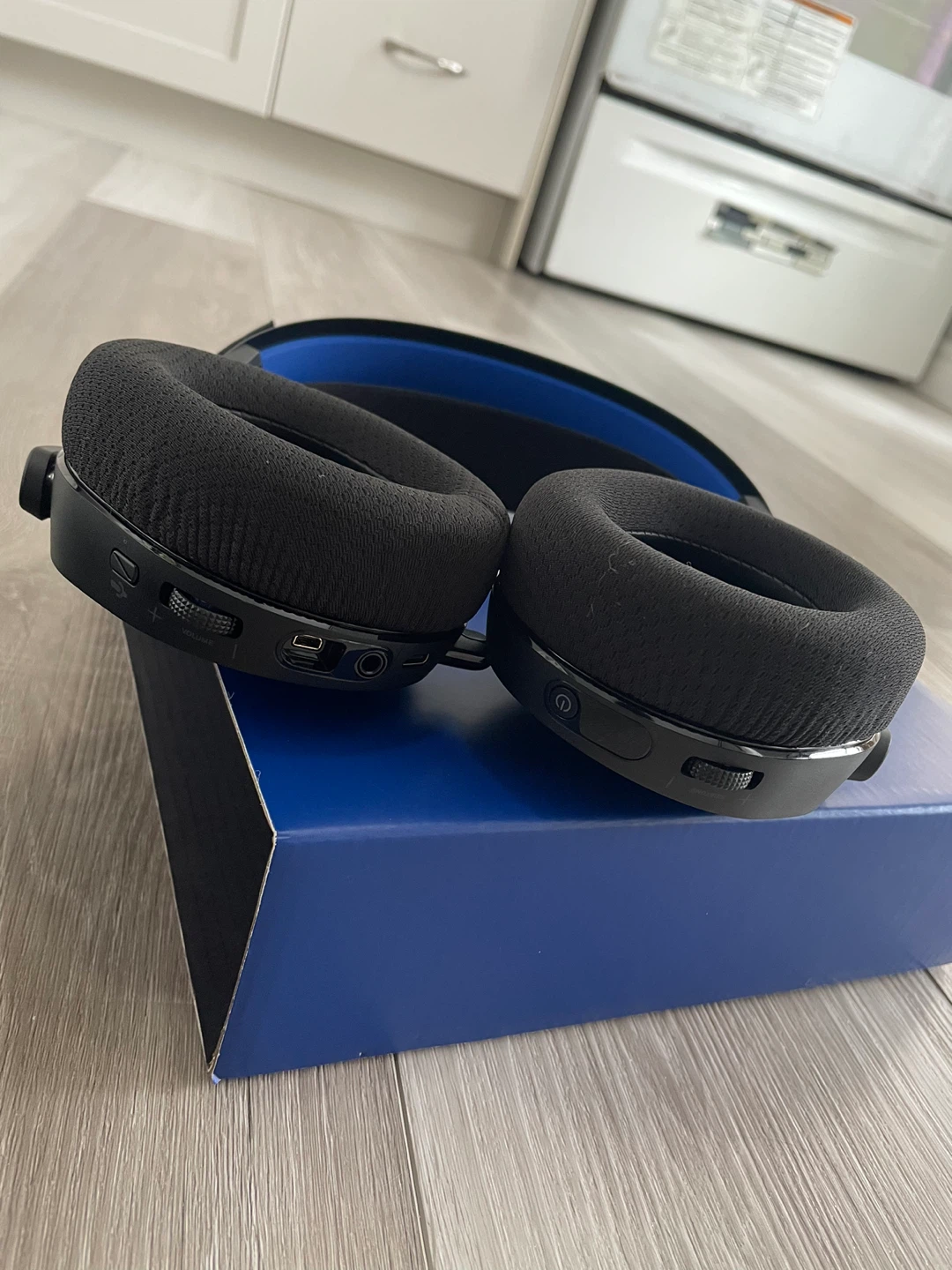 Headphones with Mic - photo 4
