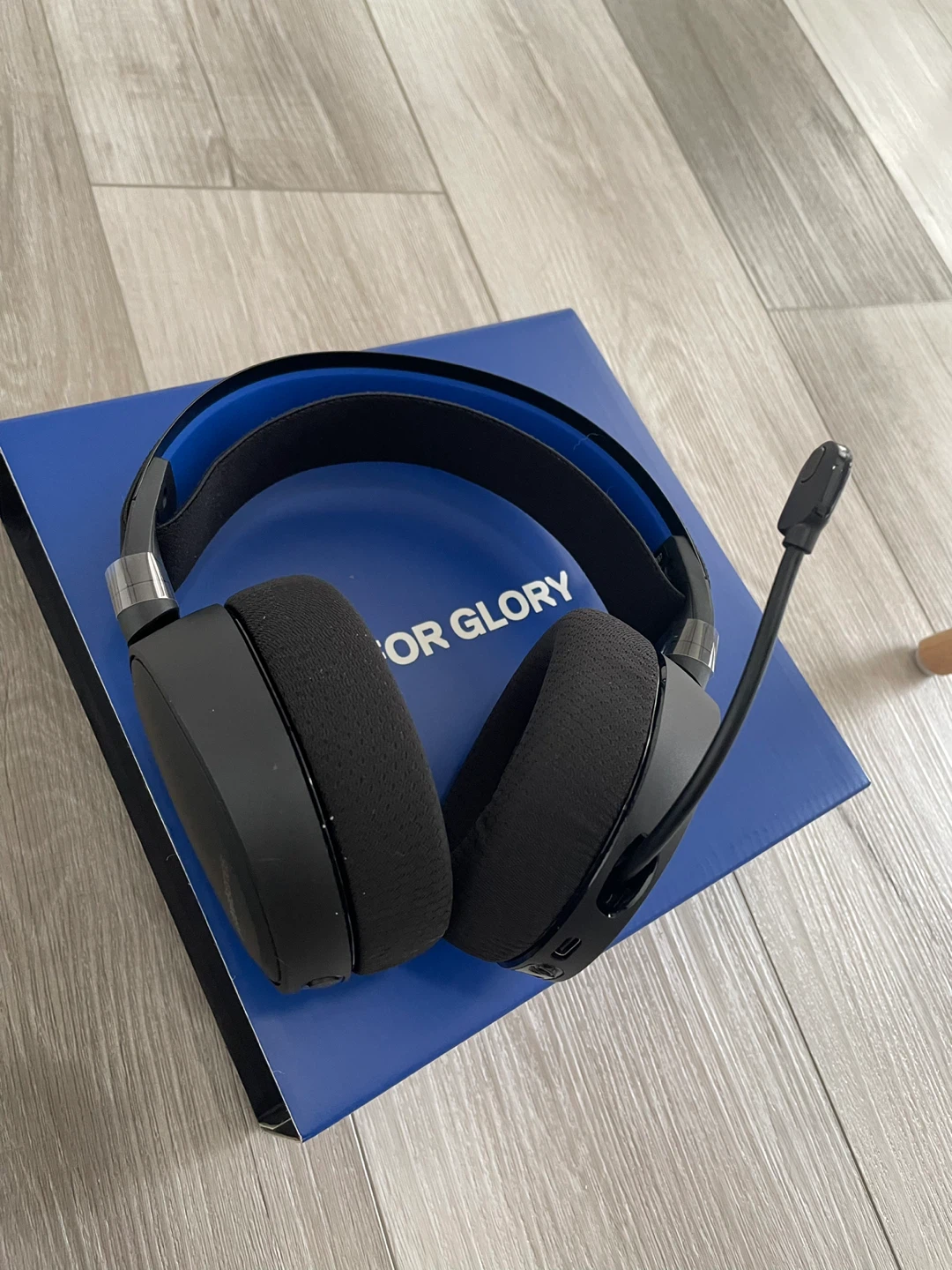 Headphones with Mic - photo 3