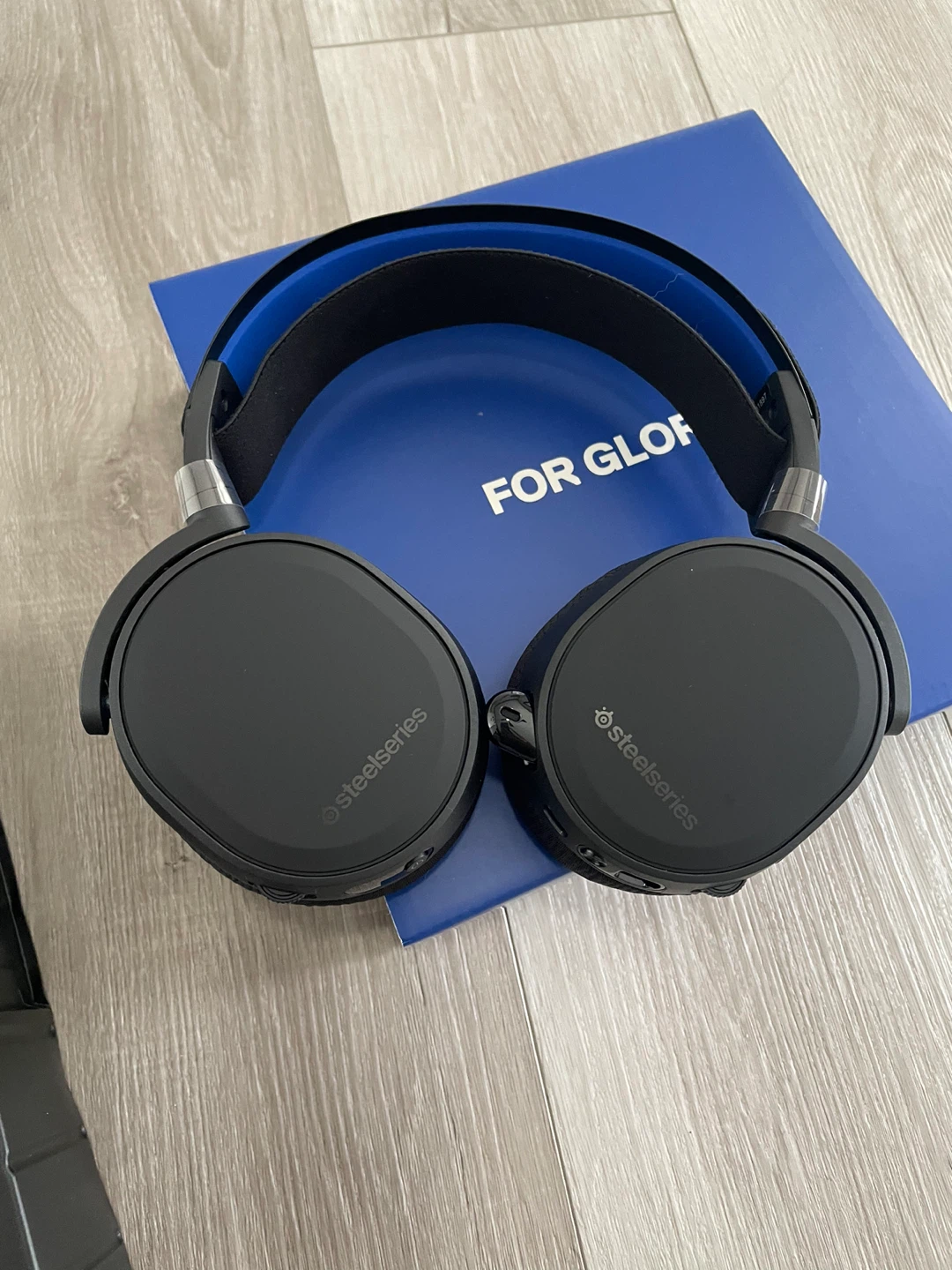 Headphones with Mic - photo 2