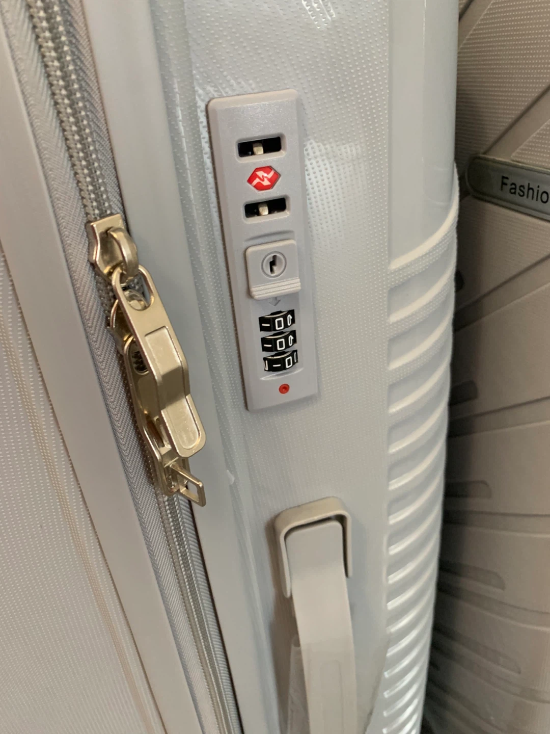 Grey Hardside Suitcase - photo 3