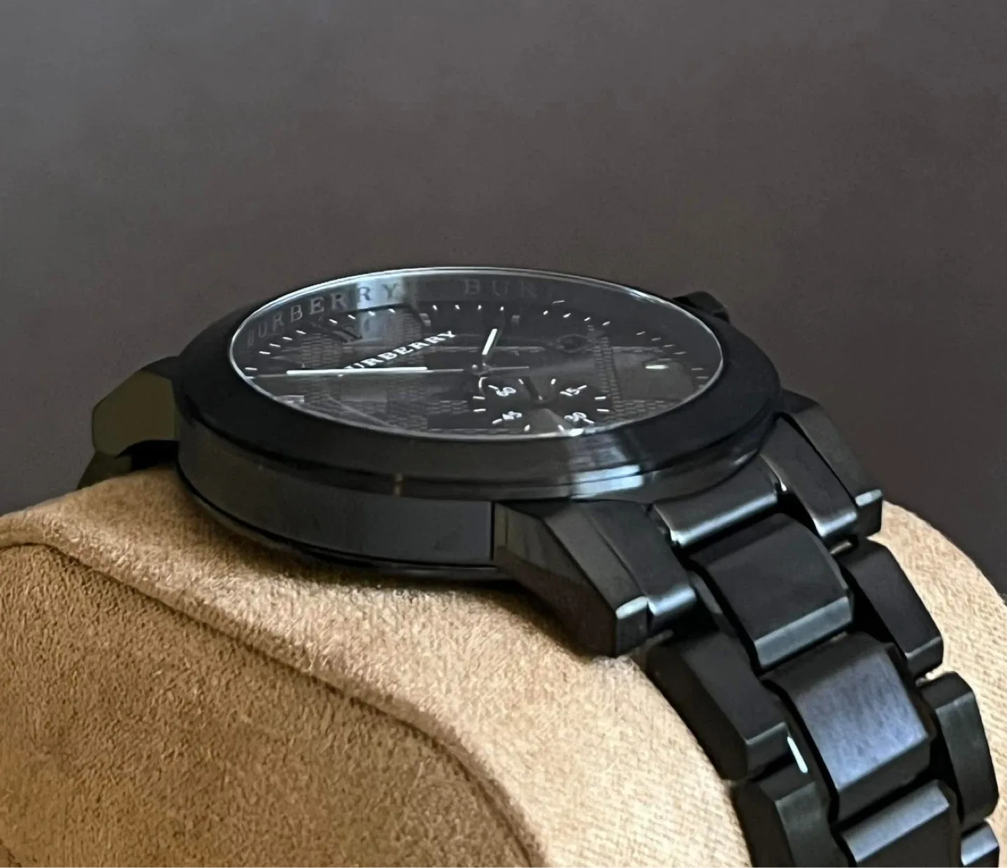 FOR SALE ✨ Burberry Men’s The City Gunmetal Dial Steel Watch - photo 4