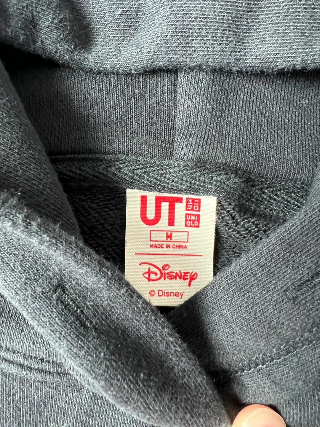 Uniqlo Disney UT Hoodie - Size M - photo 2