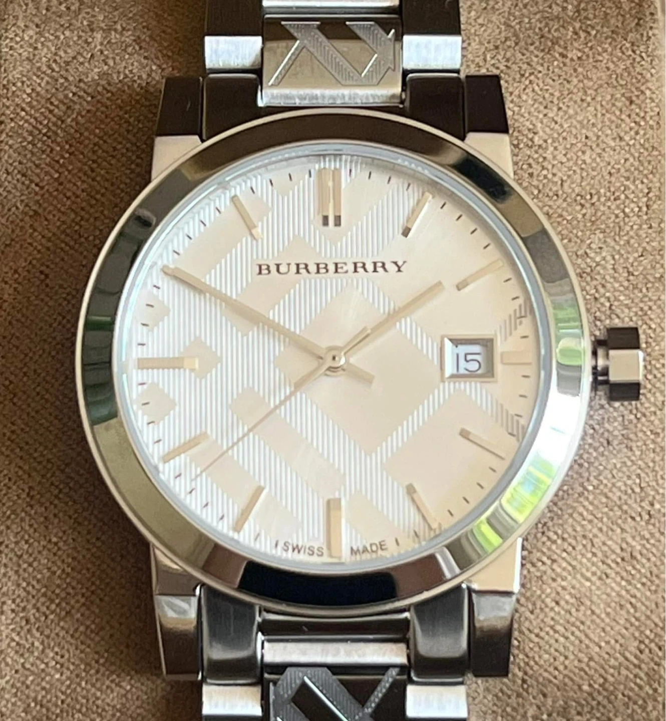 FOR SALE ✨ Burberry Women Silver  Stainless Steel Watch - photo 3