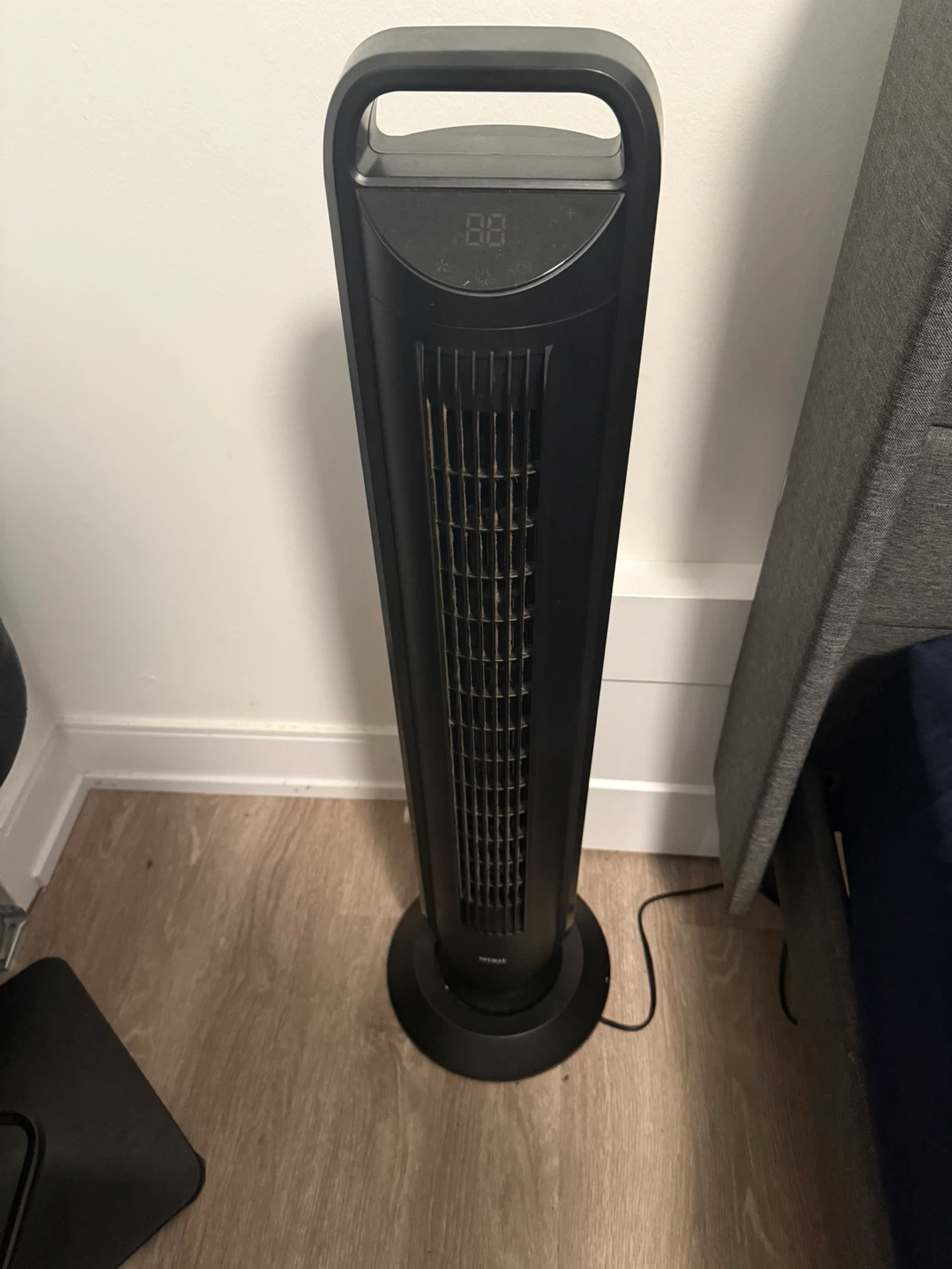 Black iLIVING Tower Fan