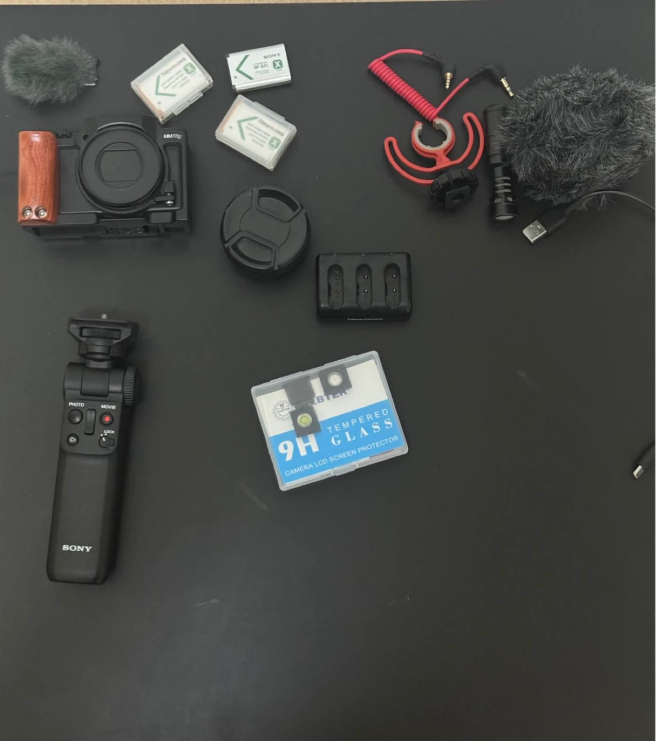 Sony ZV-1 Digital Camera with Accessories - photo 4